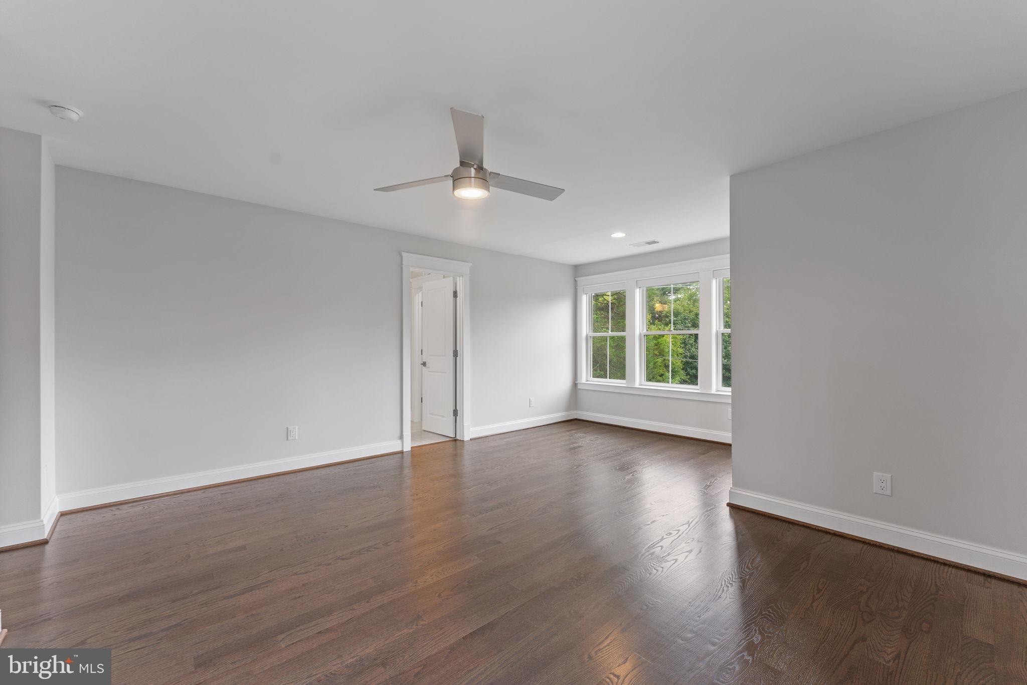 HIGHVIEW TERRACE - Residential Lease