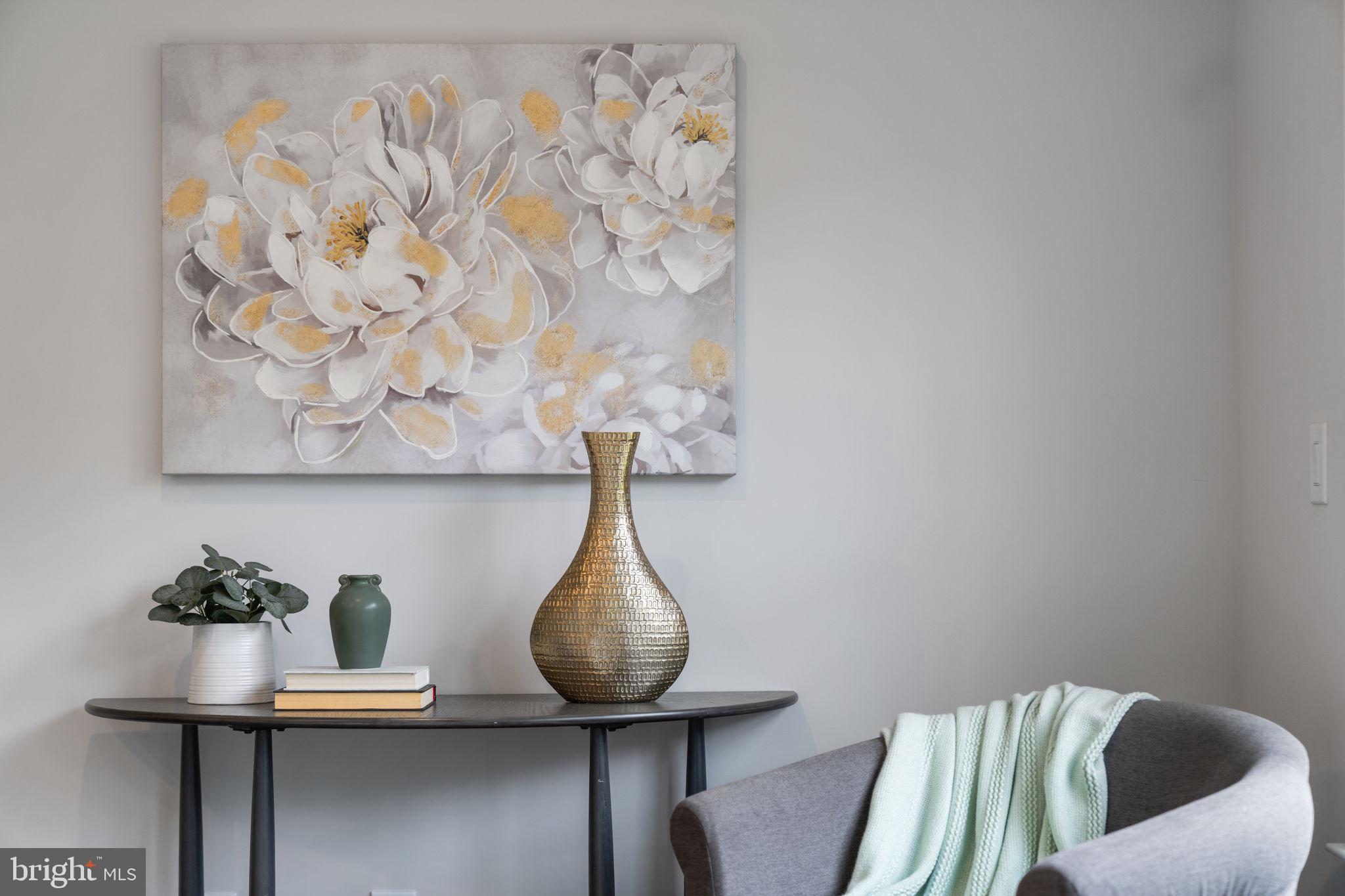 HIGHVIEW TERRACE - Residential Lease