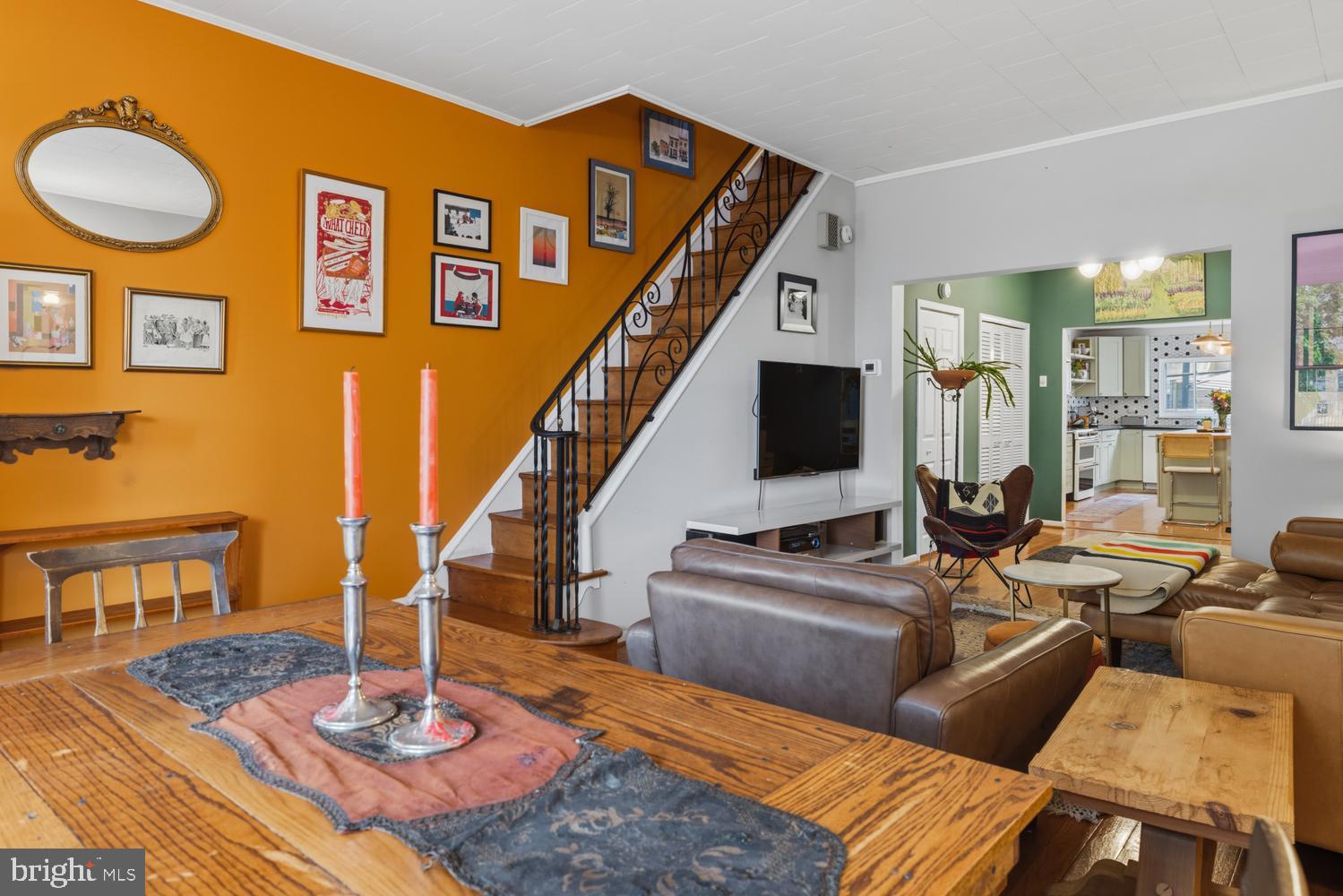 GIRARD ESTATES - Residential
