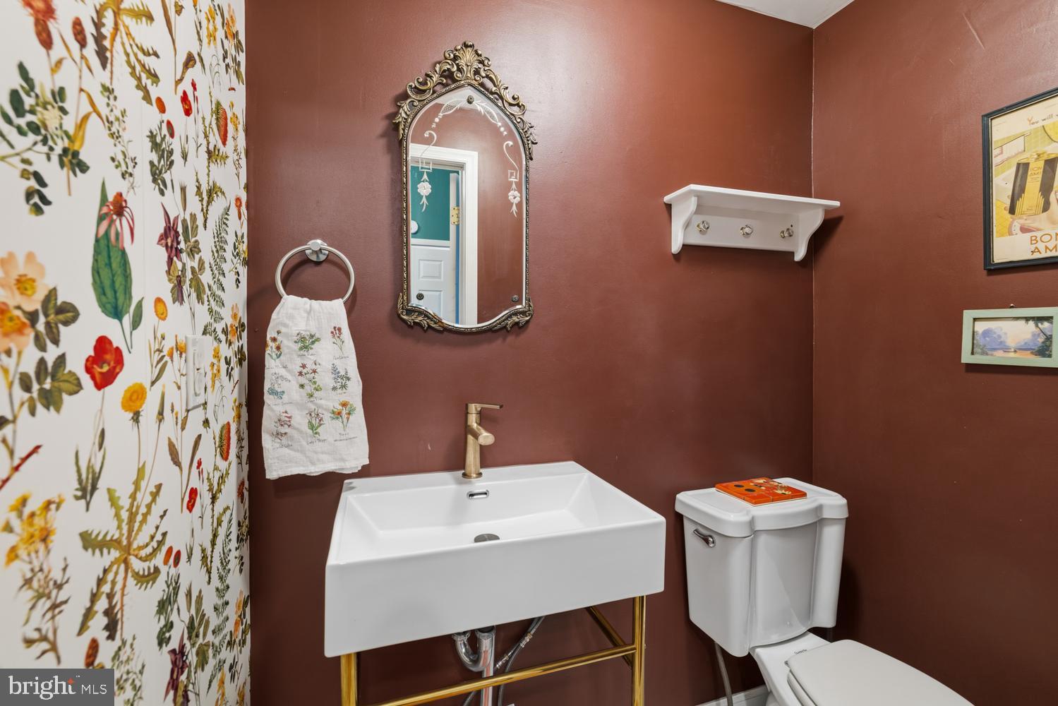 GIRARD ESTATES - Residential