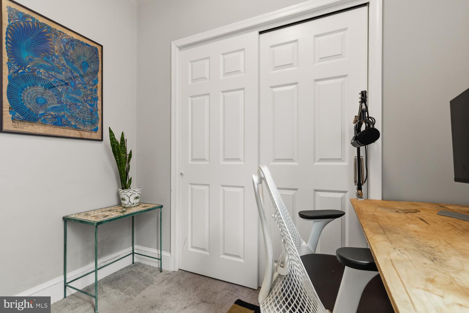 GIRARD ESTATES - Residential