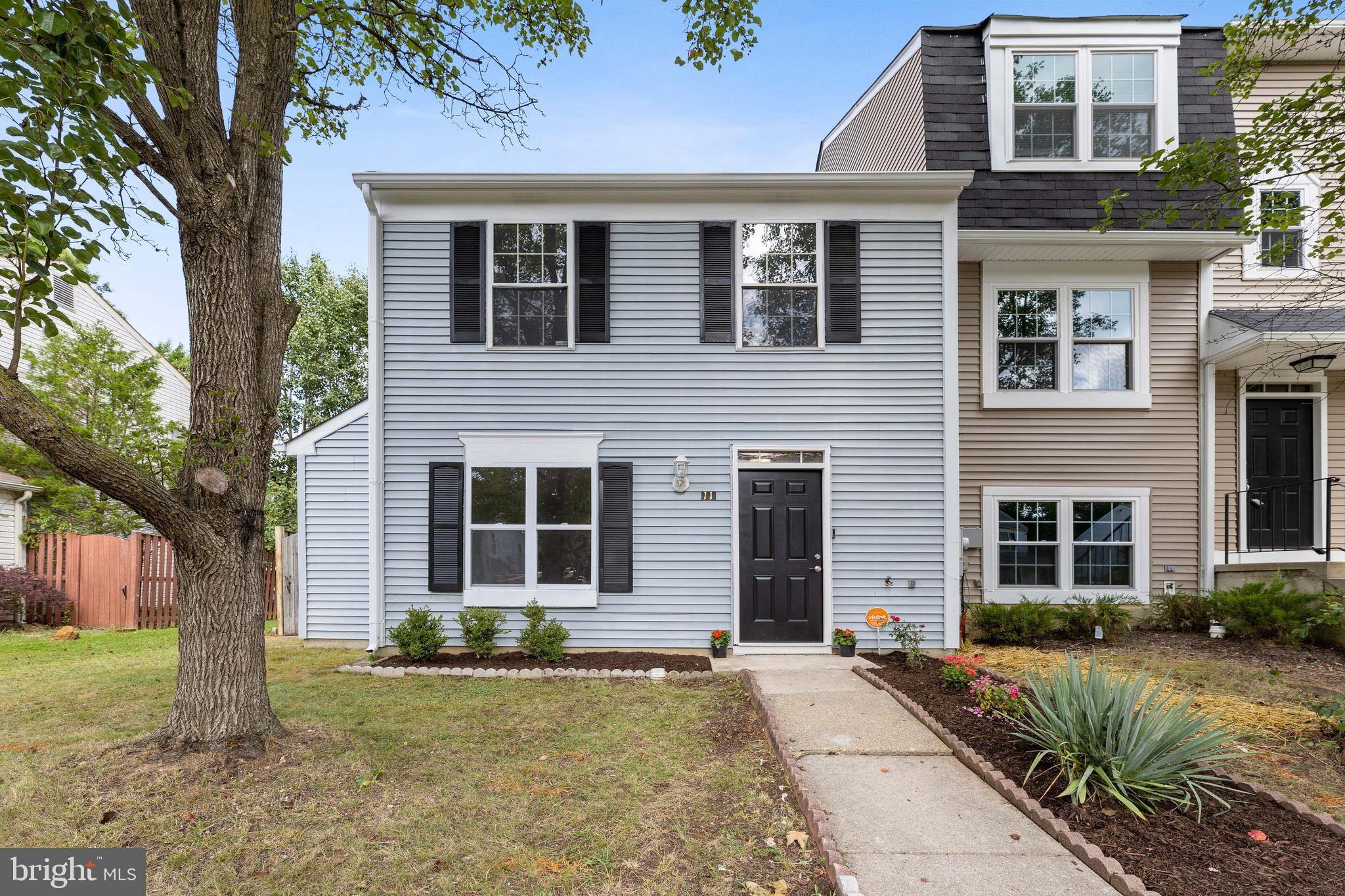 RIVERSIDE RUN - Residential