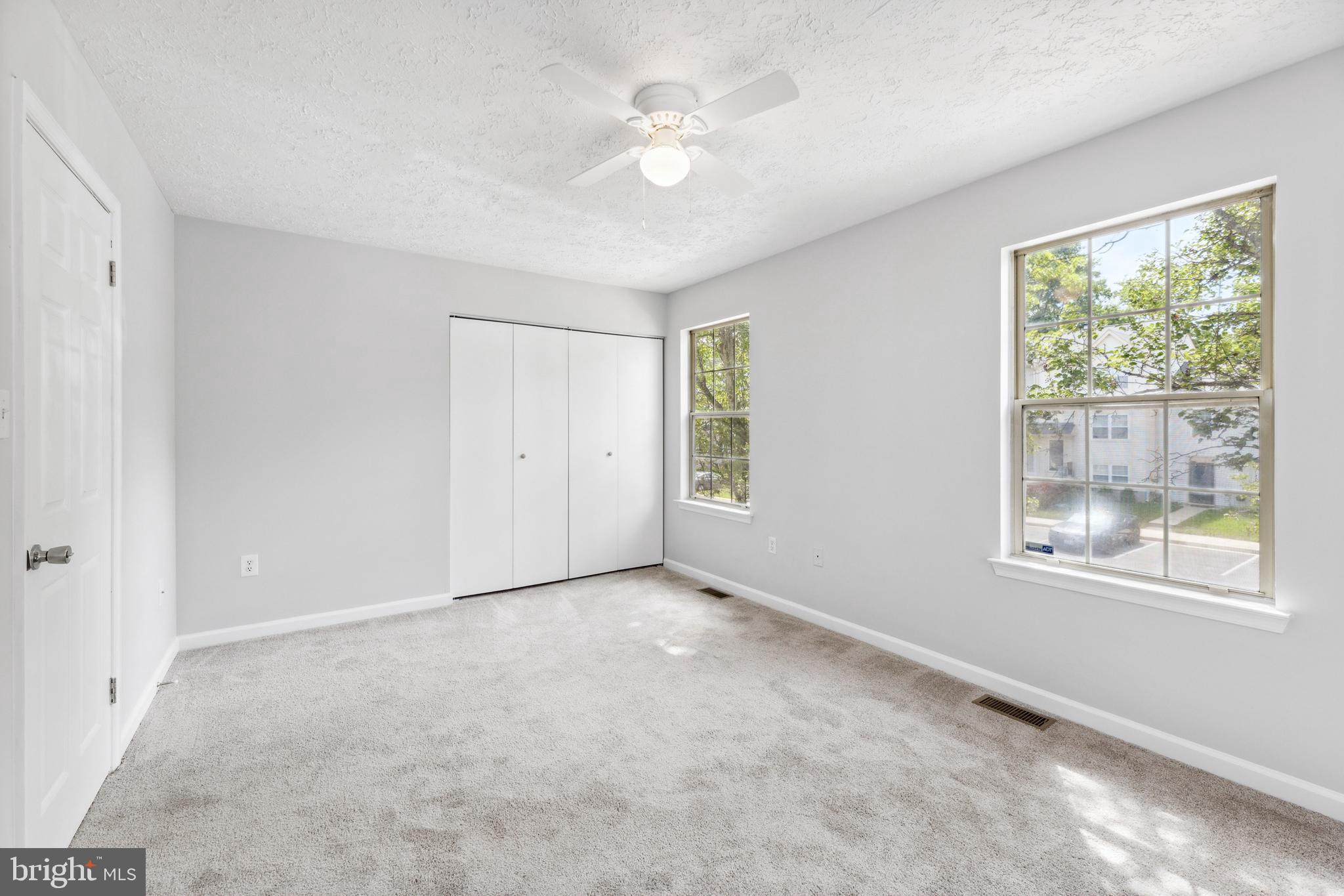 RIVERSIDE RUN - Residential