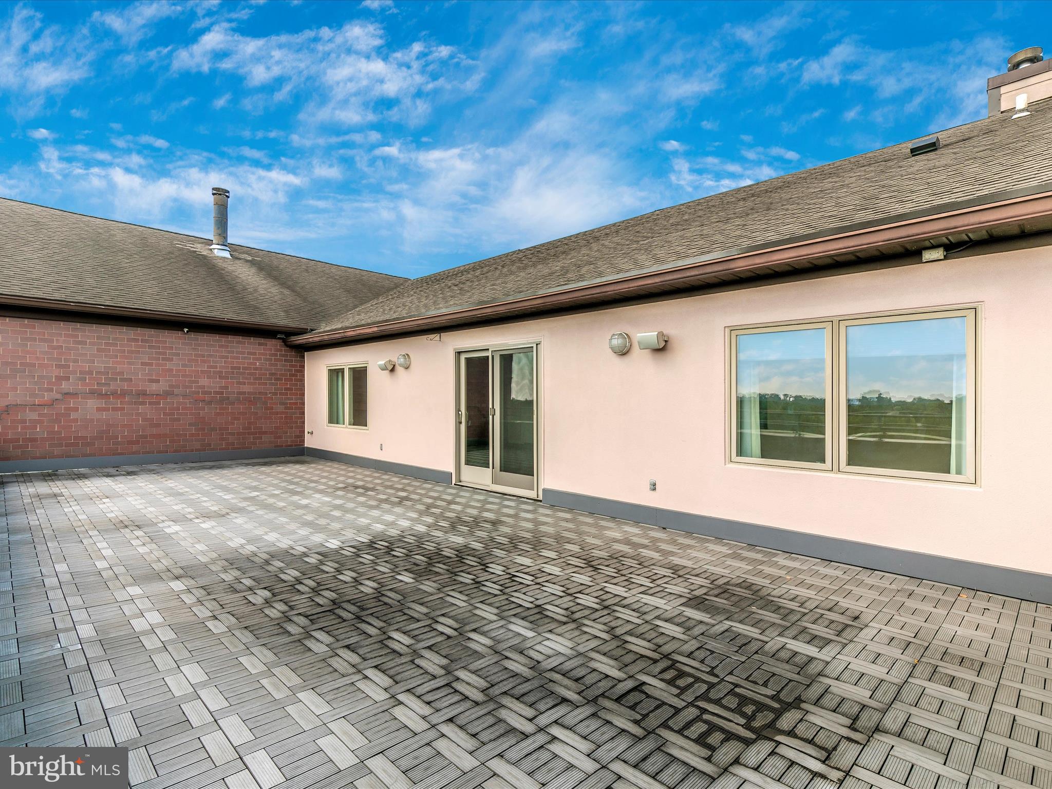 FAIRFIELD - Residential