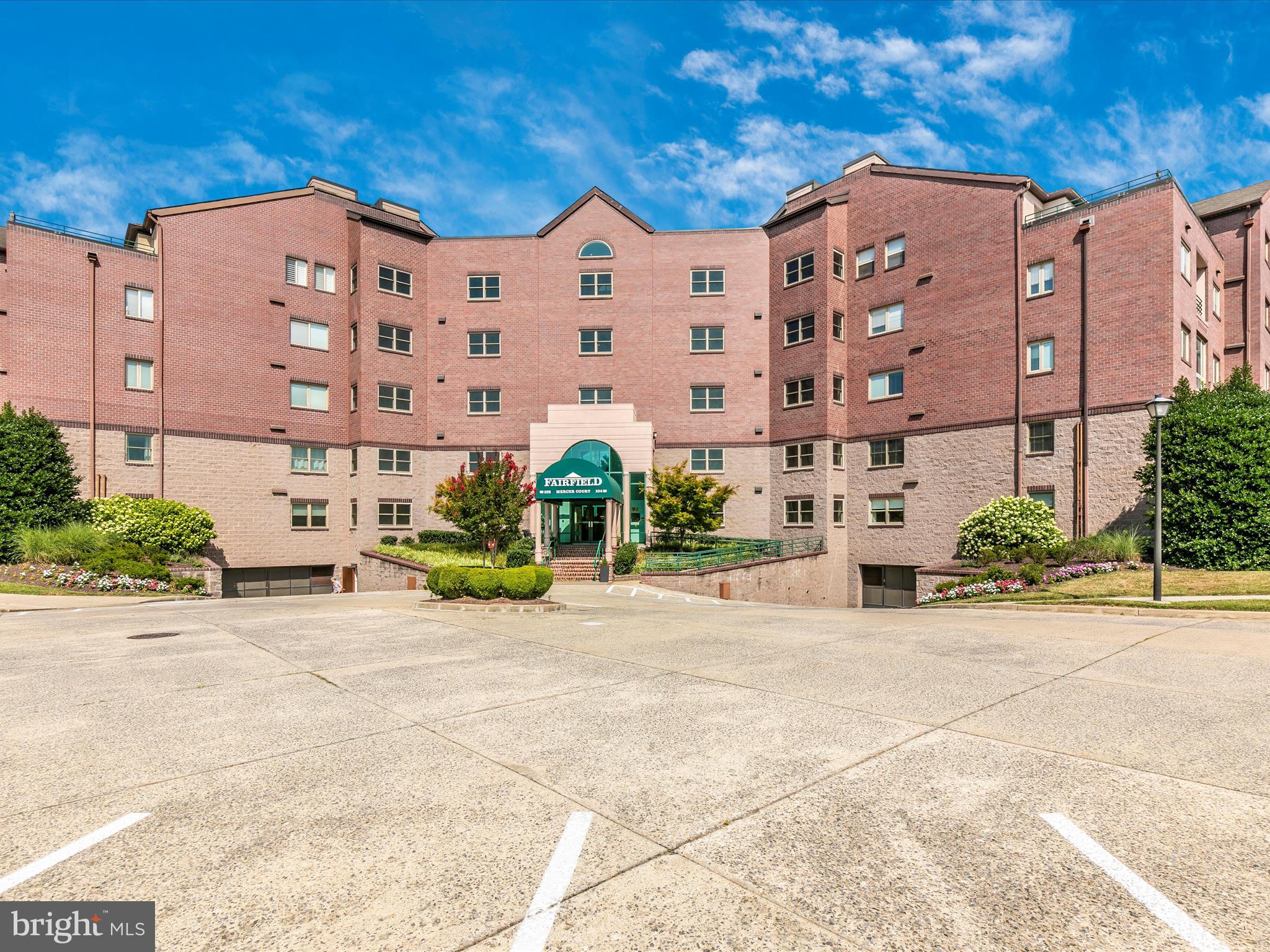 FAIRFIELD - Residential