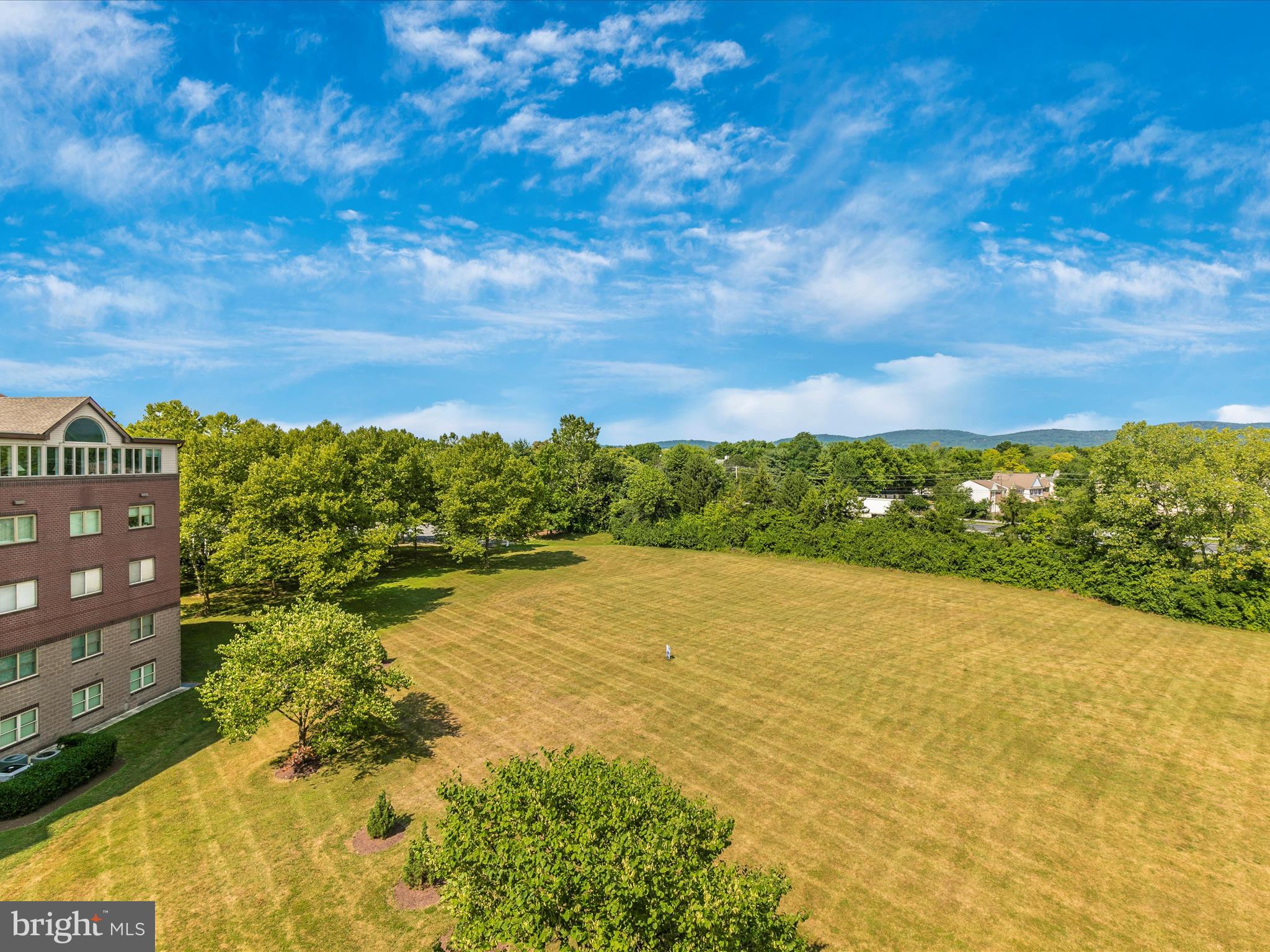 FAIRFIELD - Residential