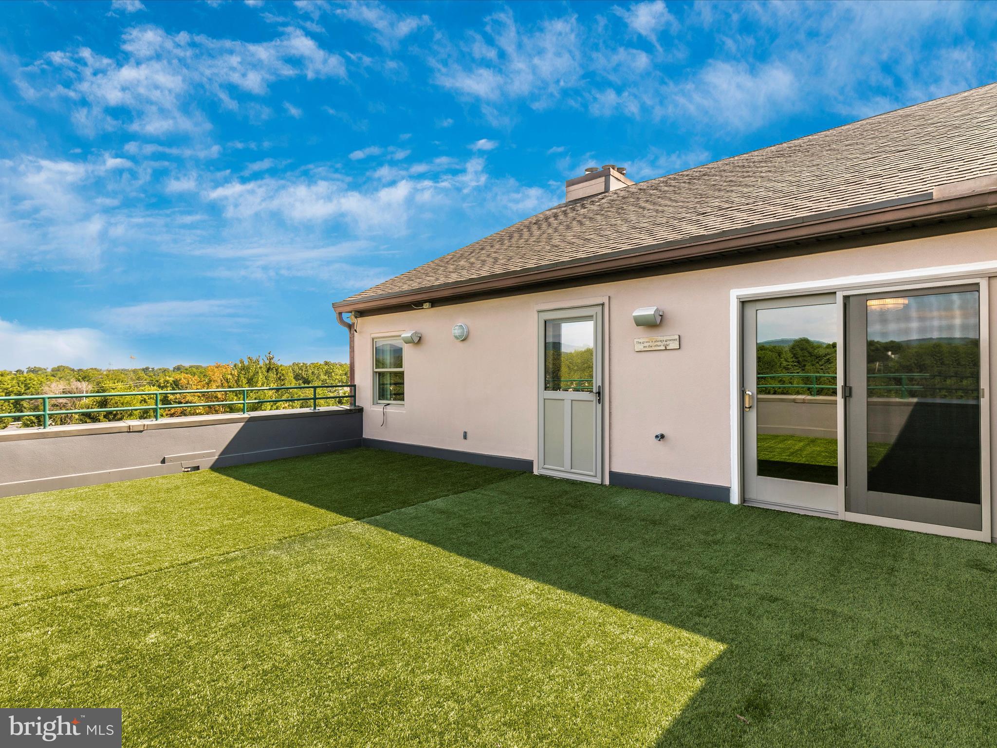 FAIRFIELD - Residential