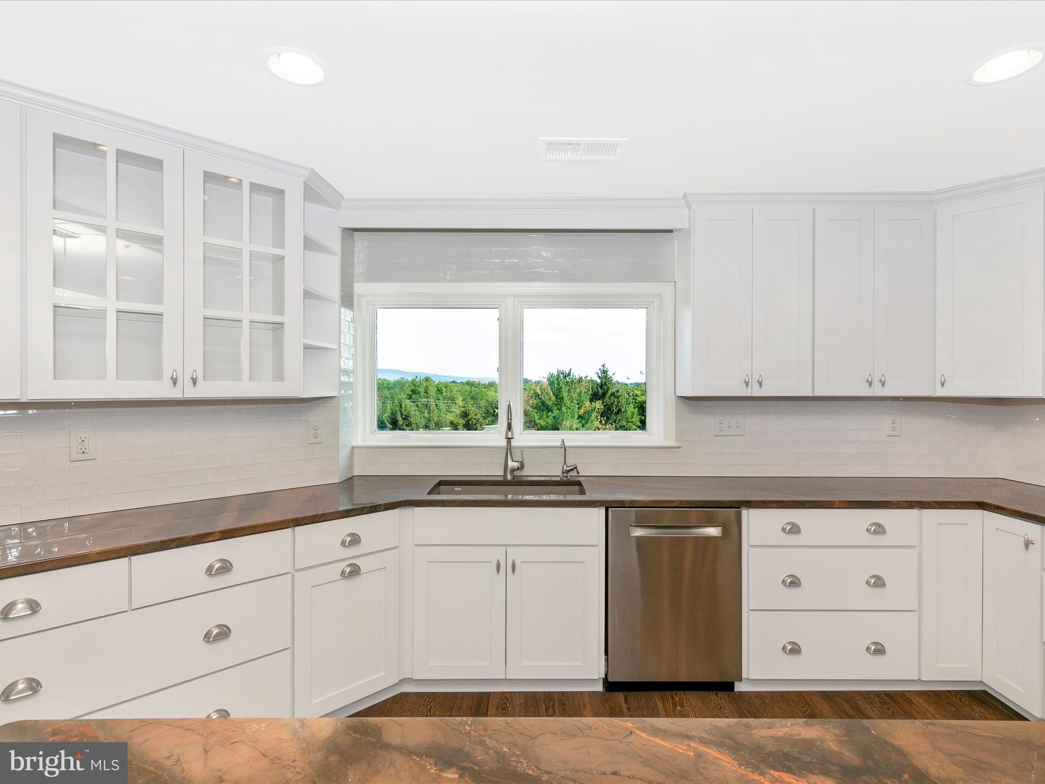 FAIRFIELD - Residential