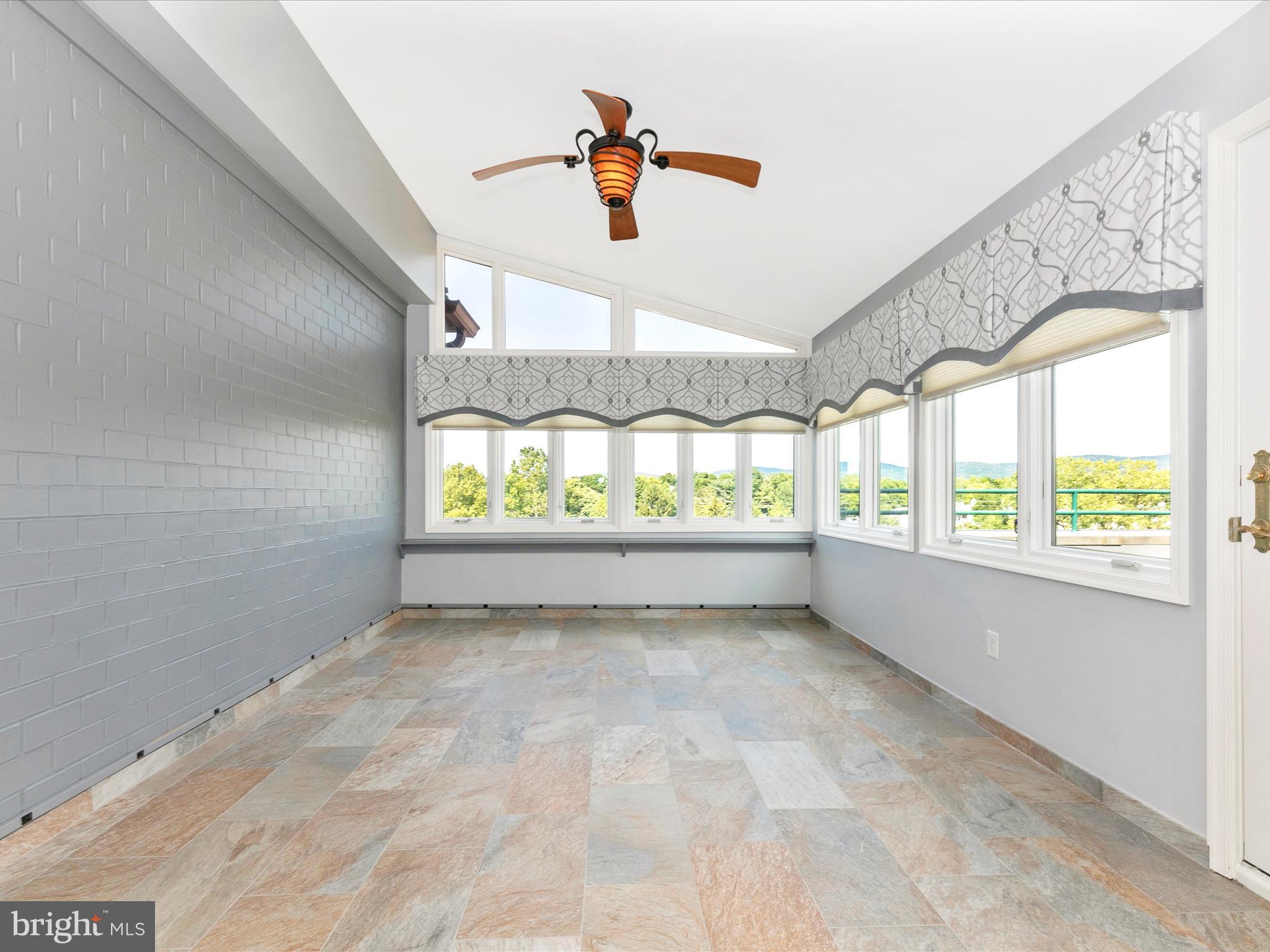 FAIRFIELD - Residential