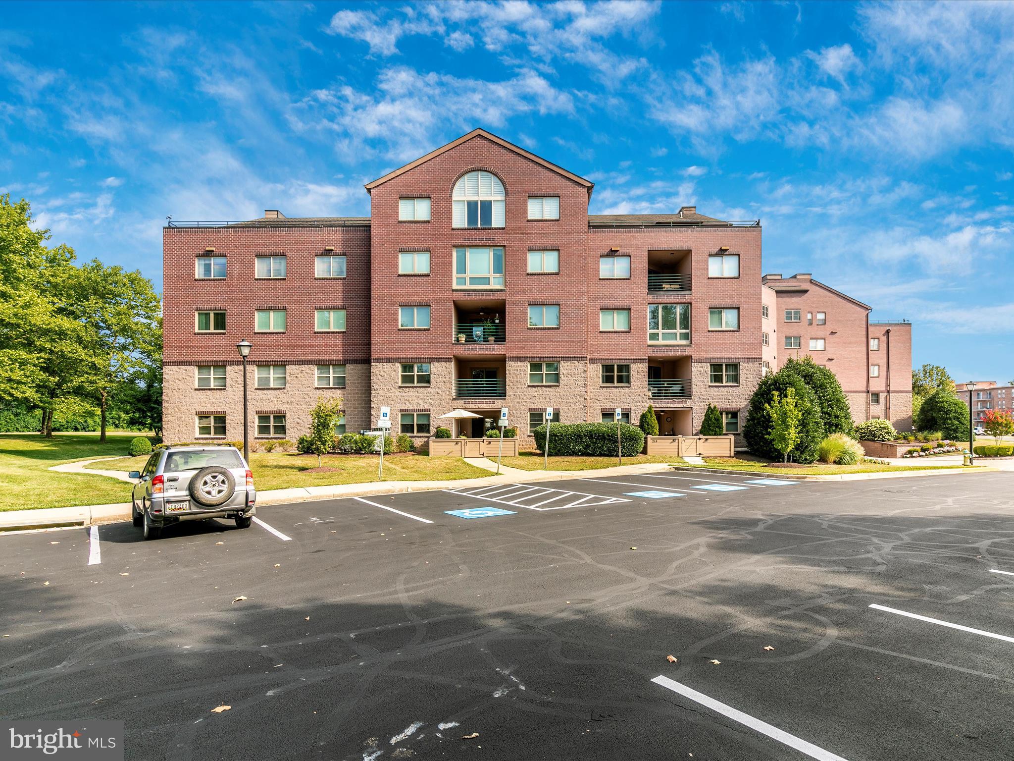 FAIRFIELD - Residential