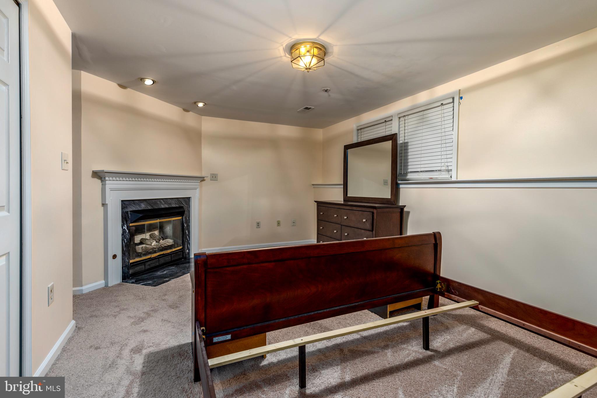 BULL RUN - Residential