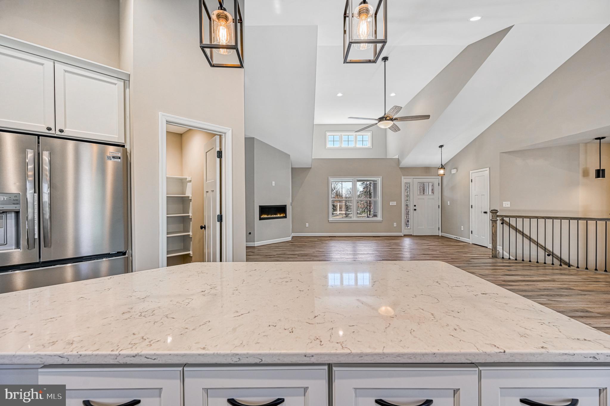 OVERTON FORK - Residential