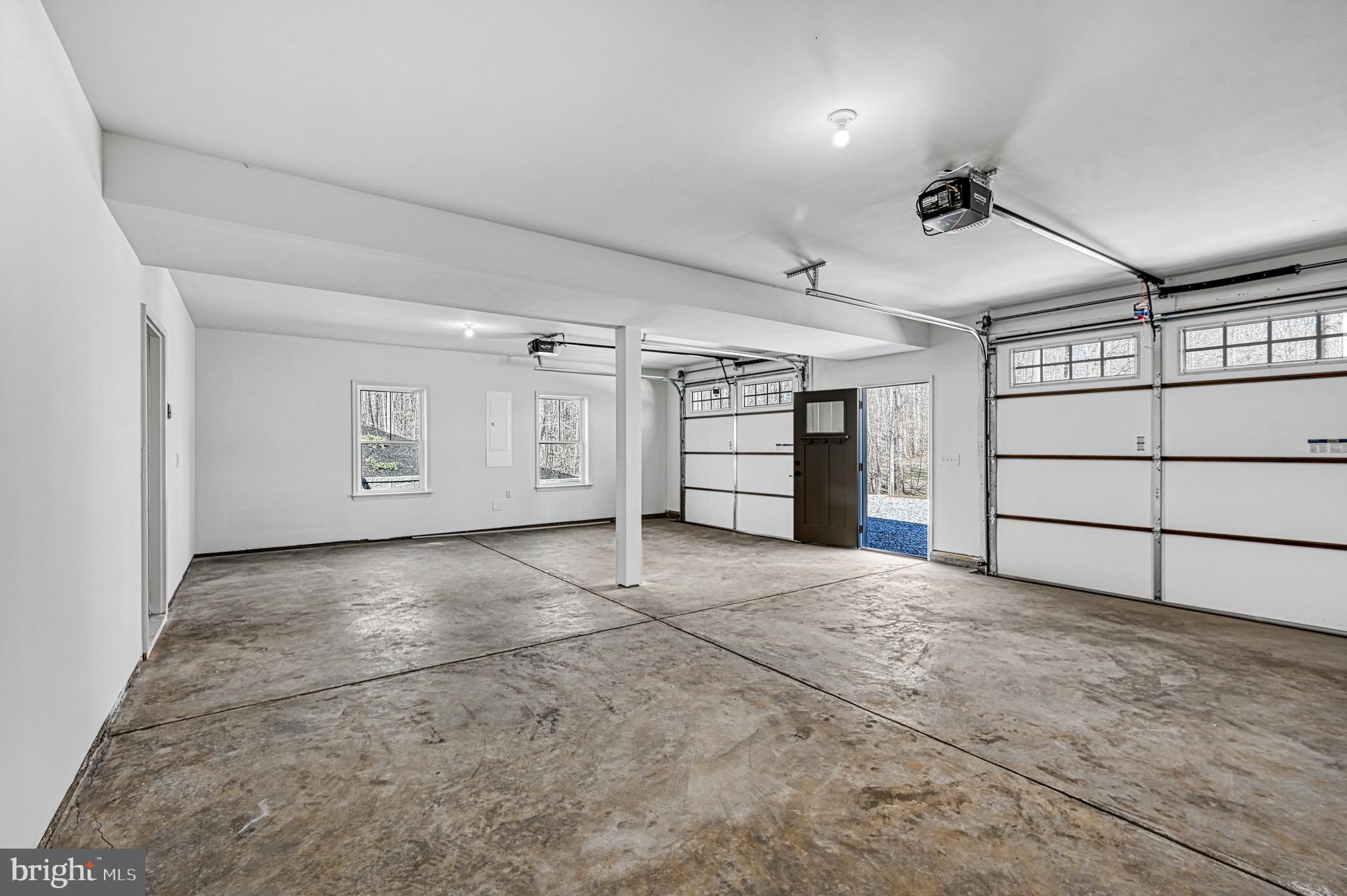 OVERTON FORK - Residential