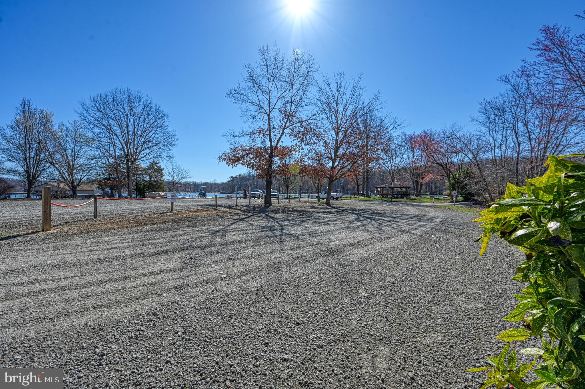 OVERTON FORK - Residential