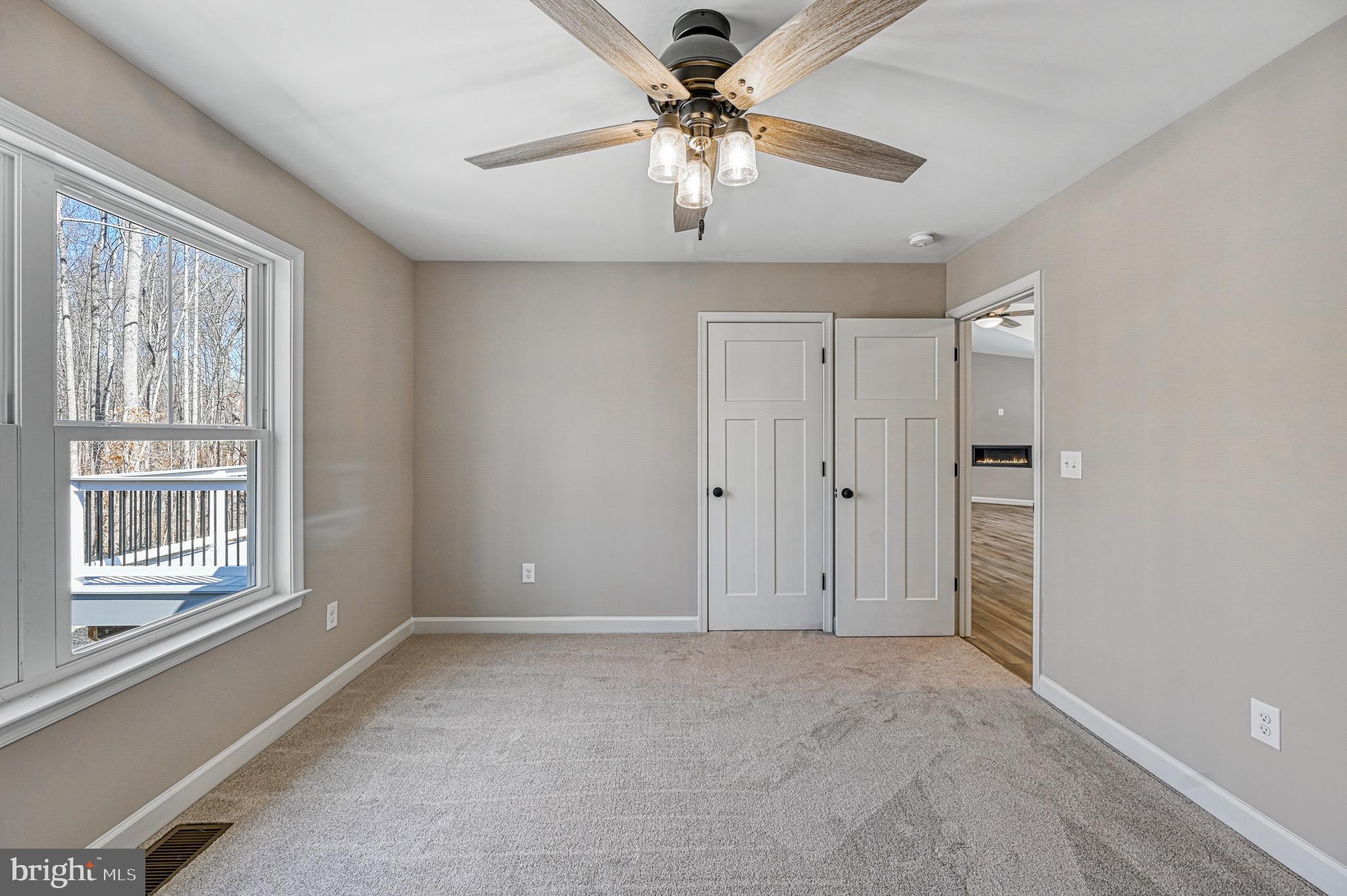 OVERTON FORK - Residential