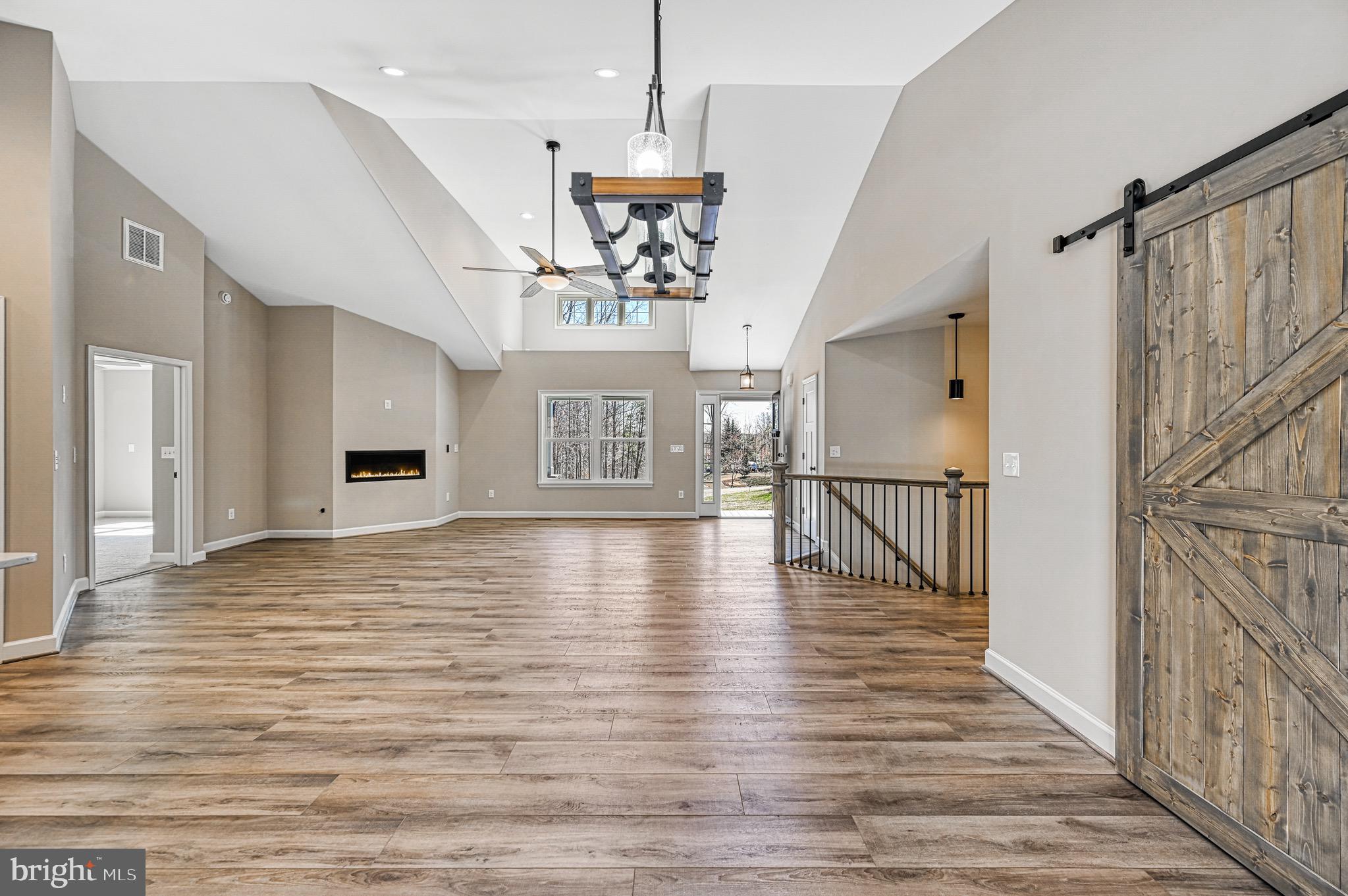 OVERTON FORK - Residential