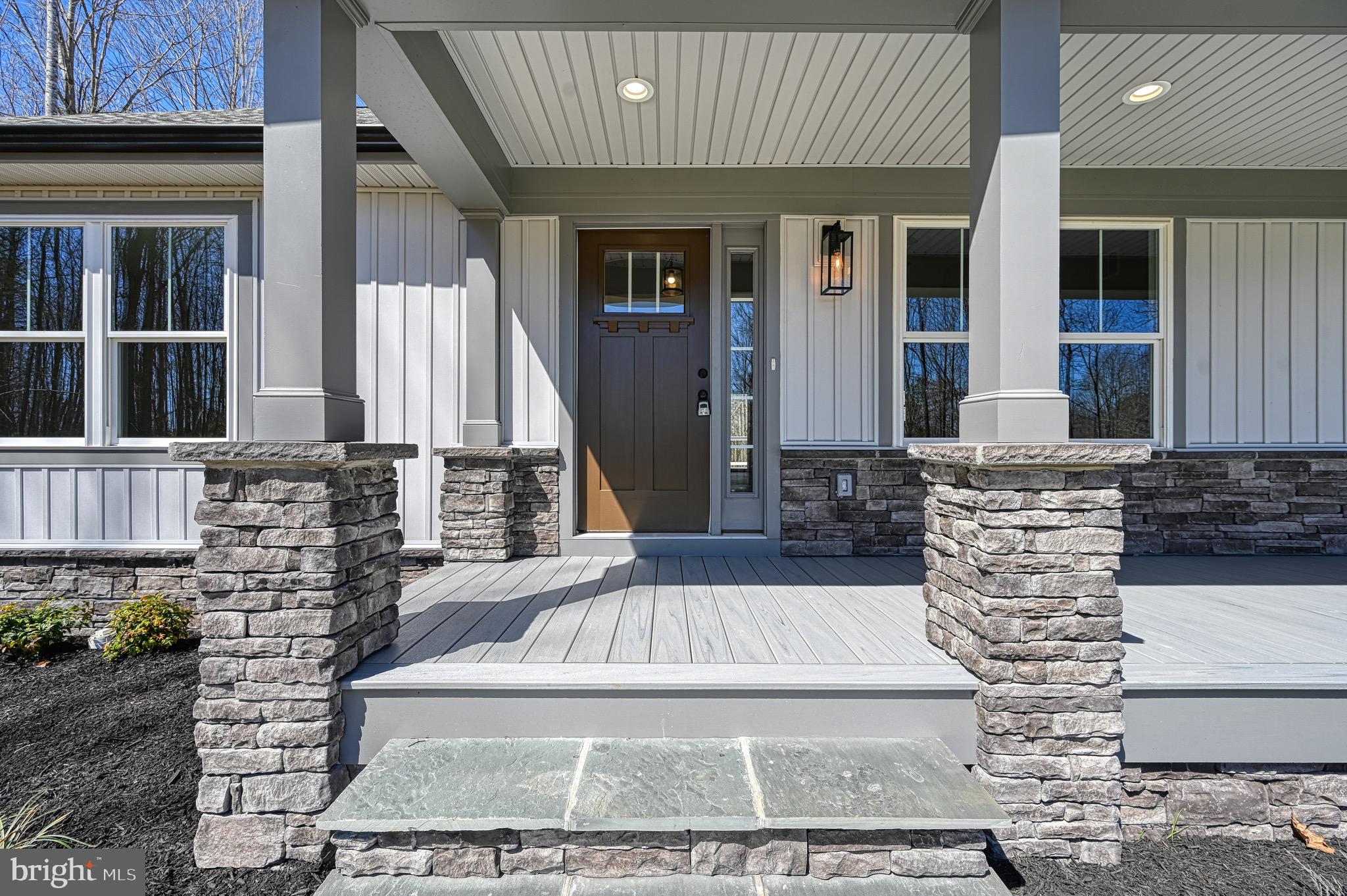 OVERTON FORK - Residential