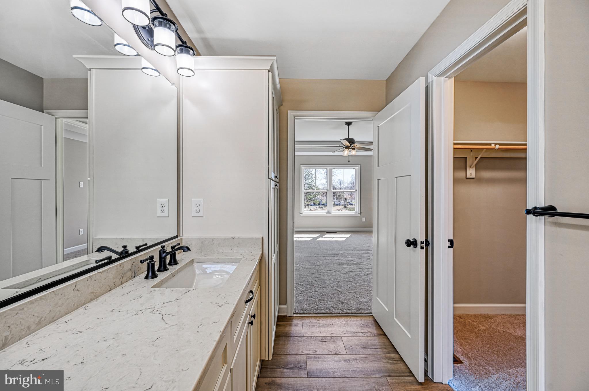 OVERTON FORK - Residential