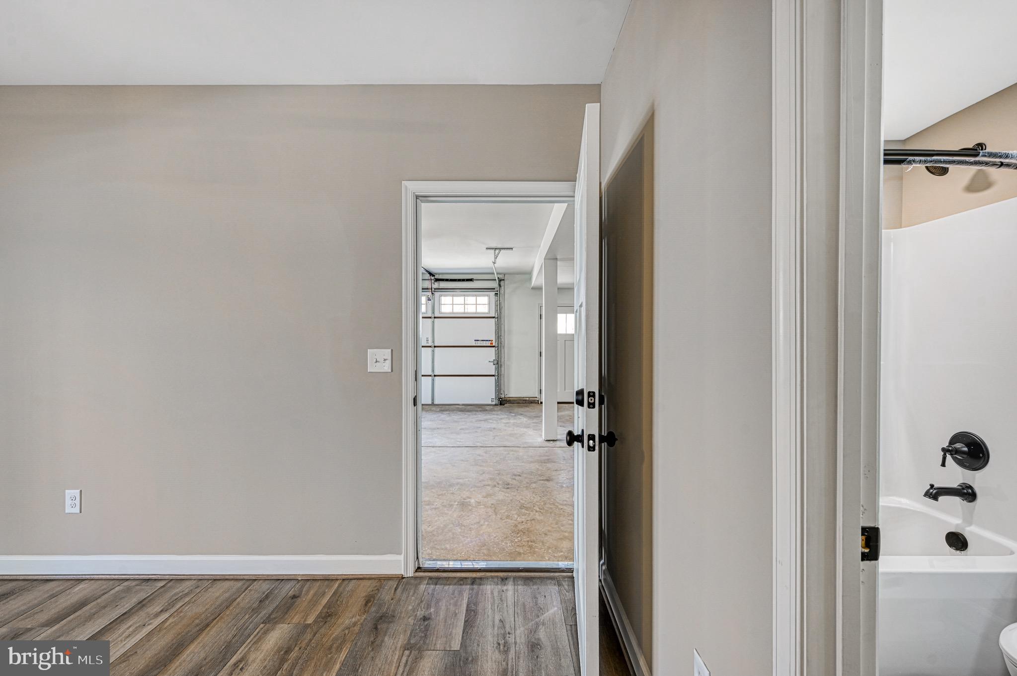 OVERTON FORK - Residential