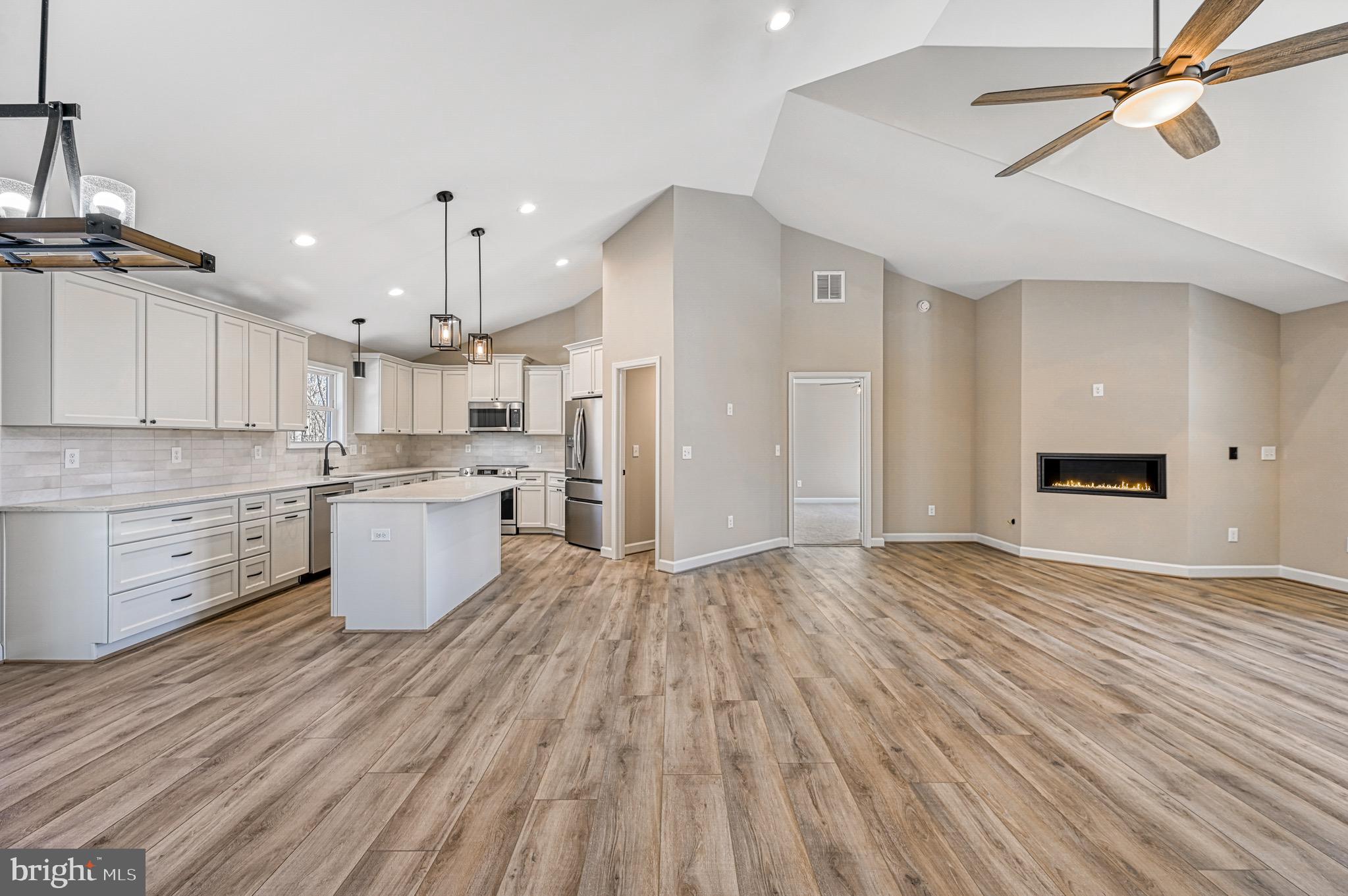 OVERTON FORK - Residential