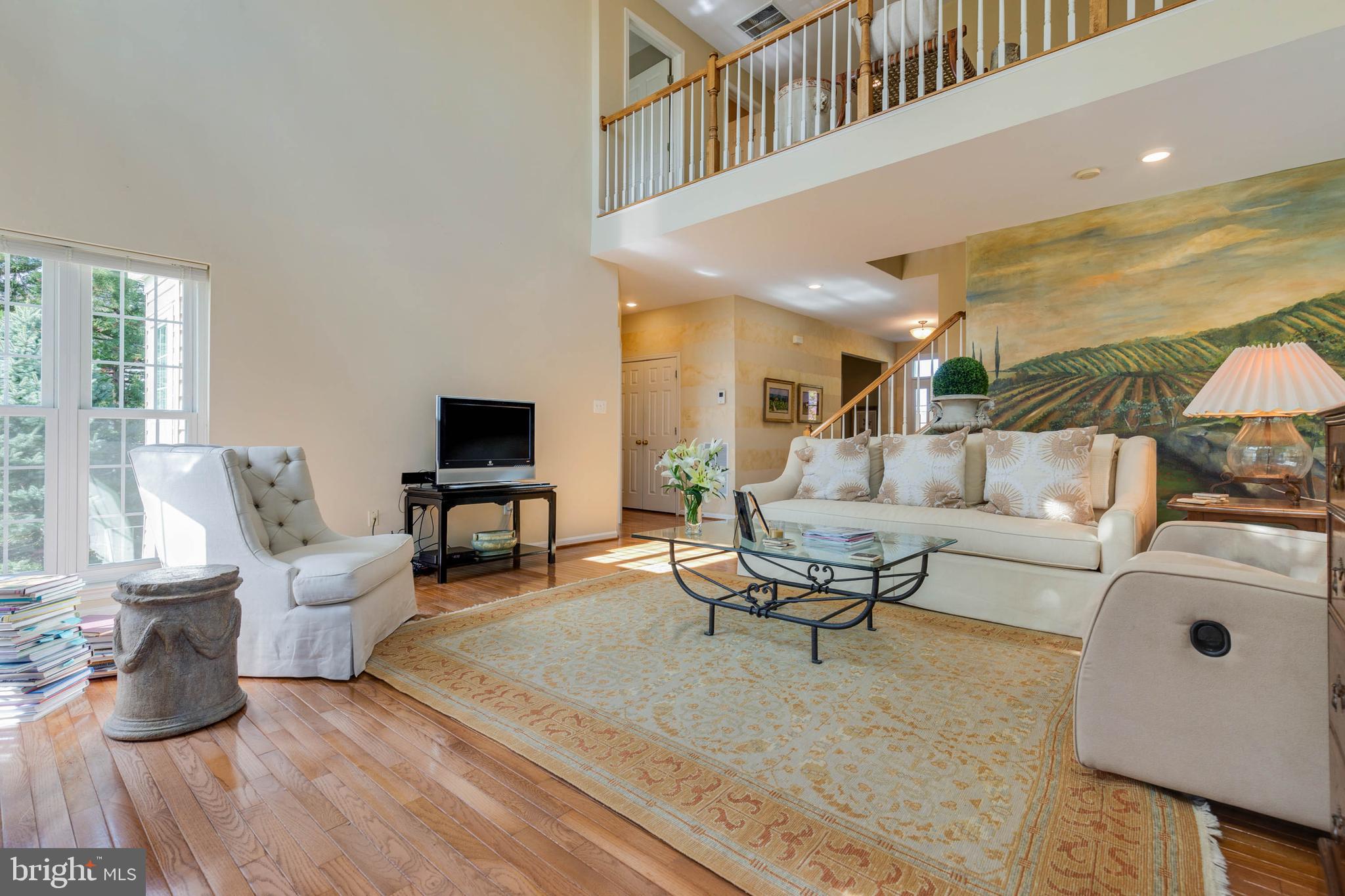 ASHBURN VILLAGE - Residential