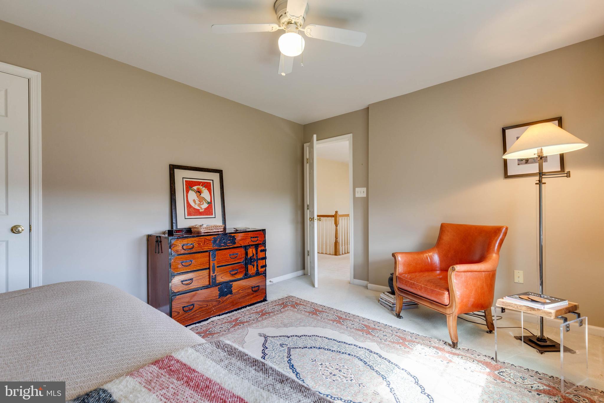 ASHBURN VILLAGE - Residential