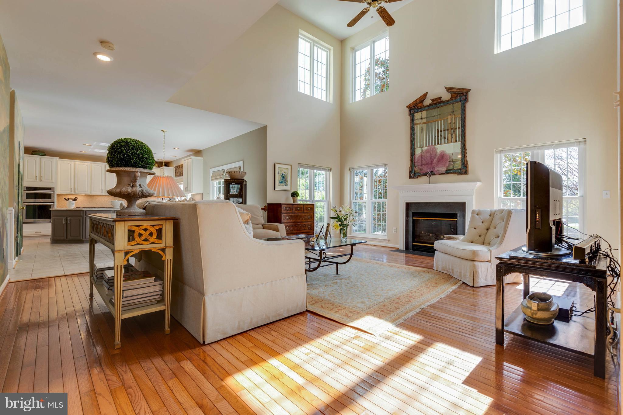 ASHBURN VILLAGE - Residential