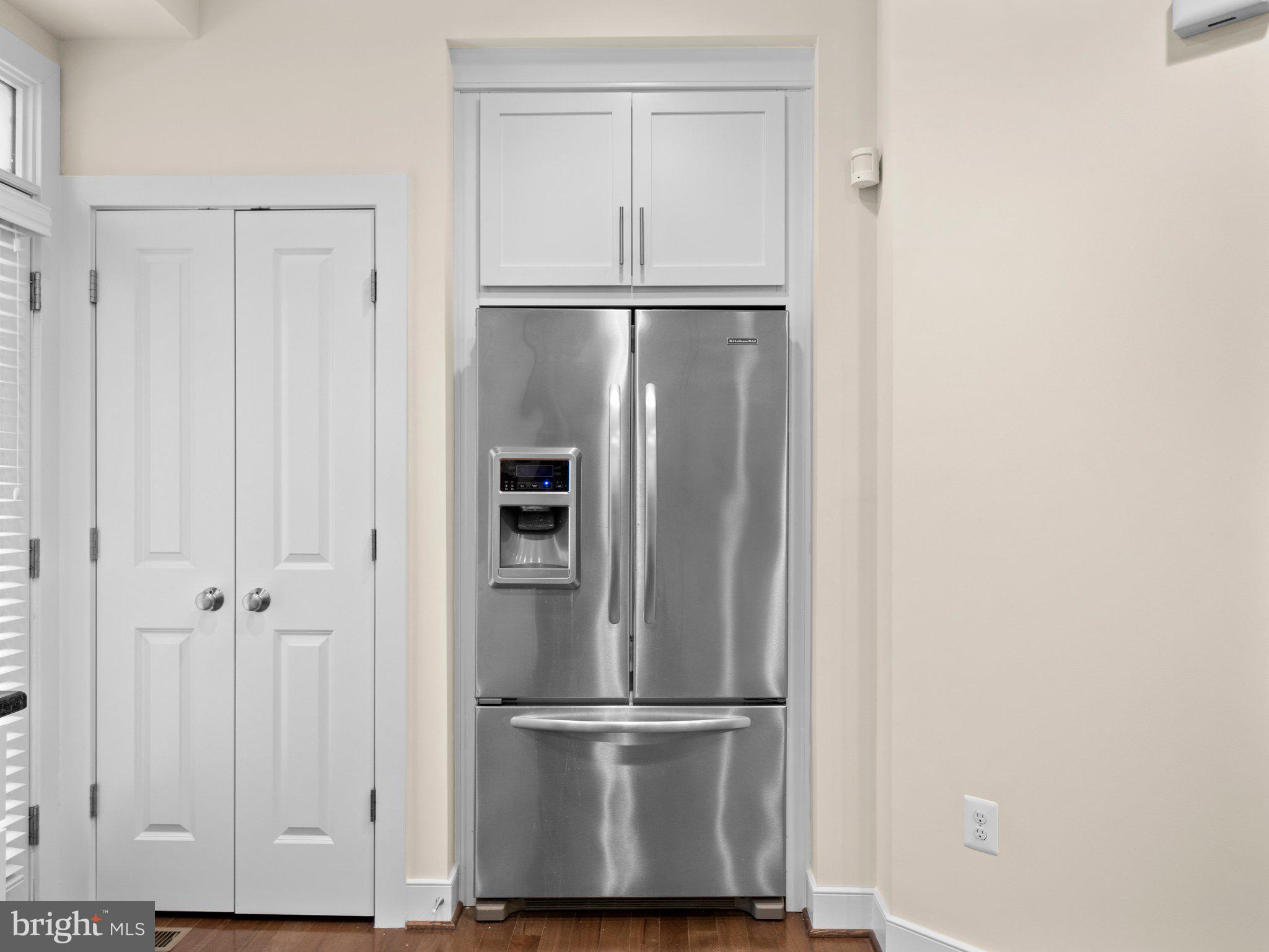 OLD TOWN COMMONS - Residential