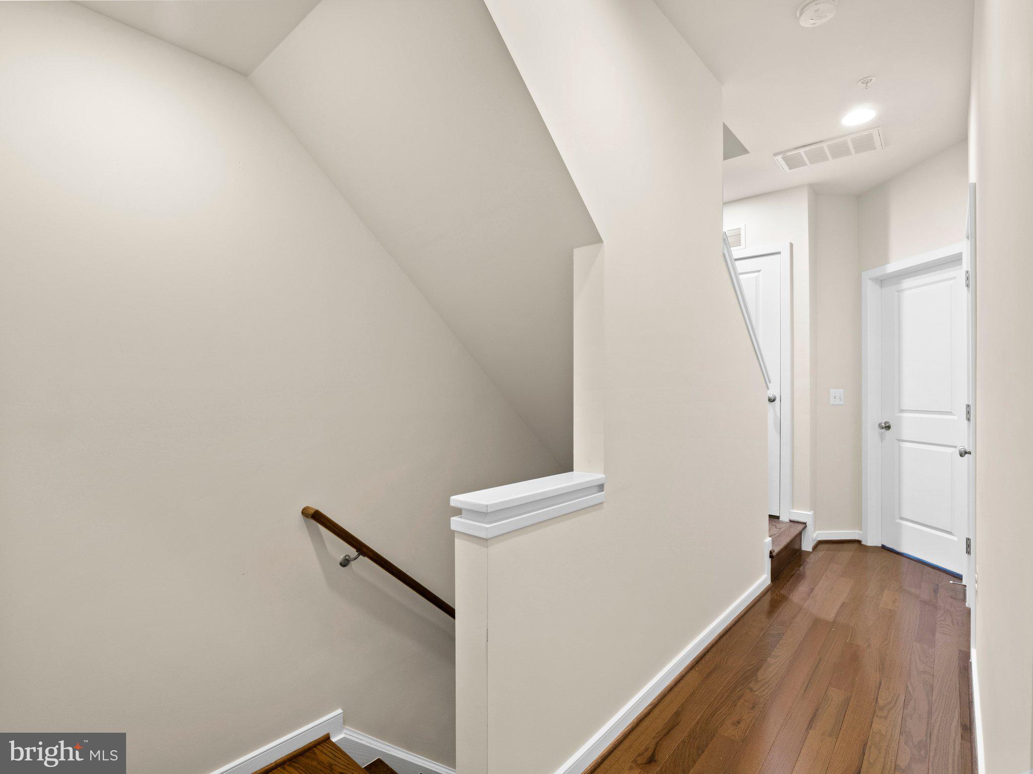 OLD TOWN COMMONS - Residential