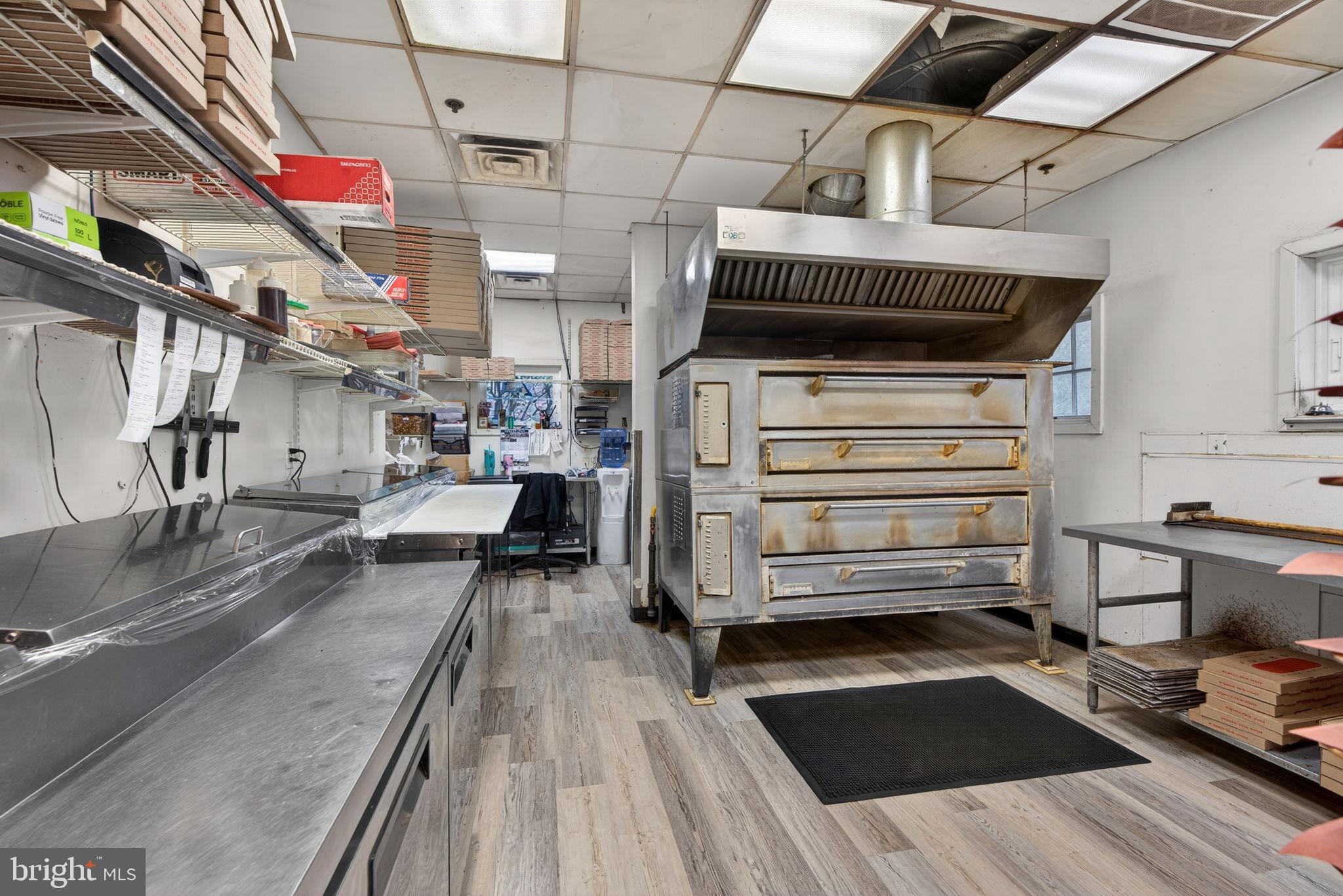 DOYLESTOWN - Commercial Sale