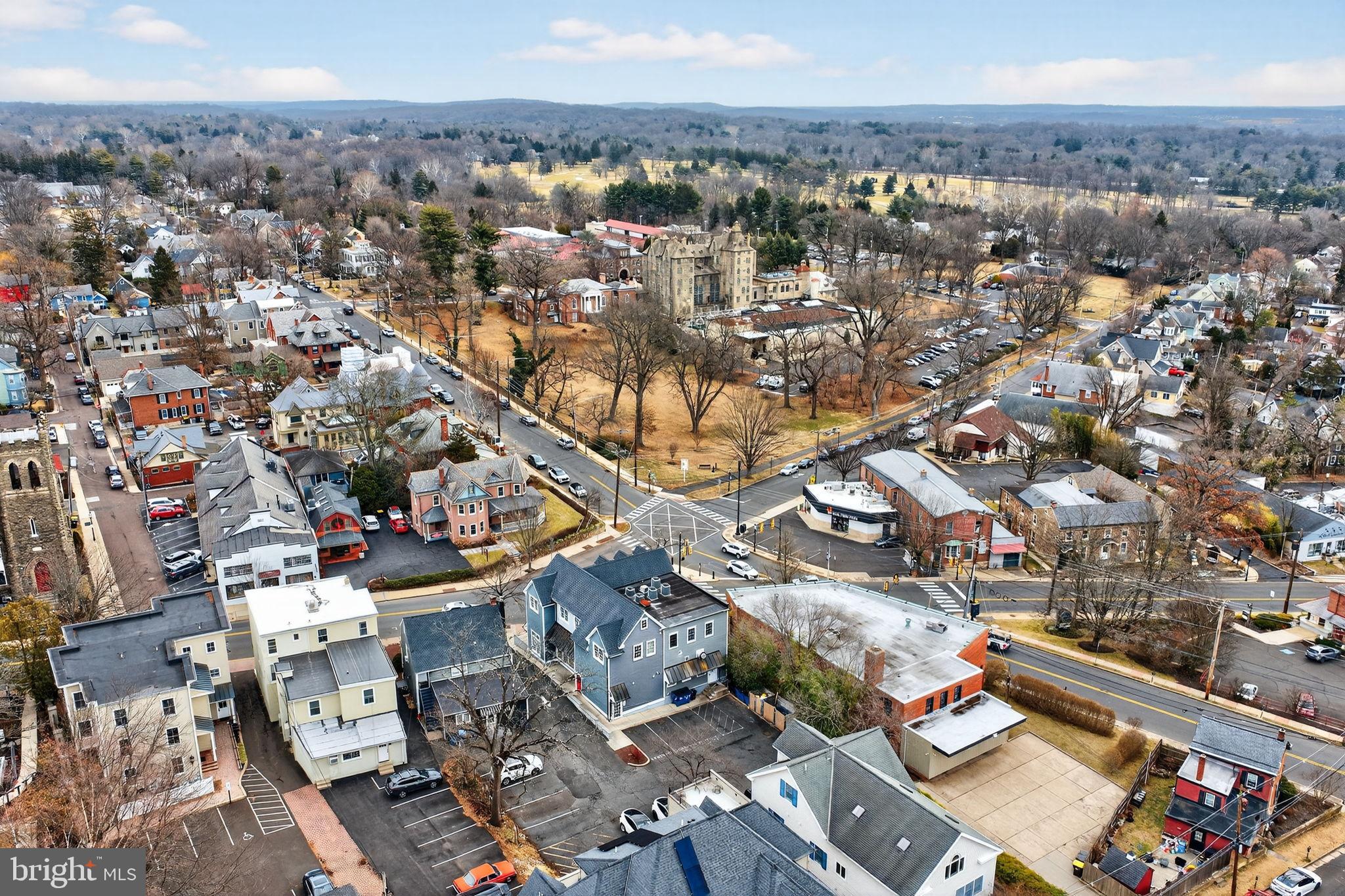 DOYLESTOWN - Commercial Sale