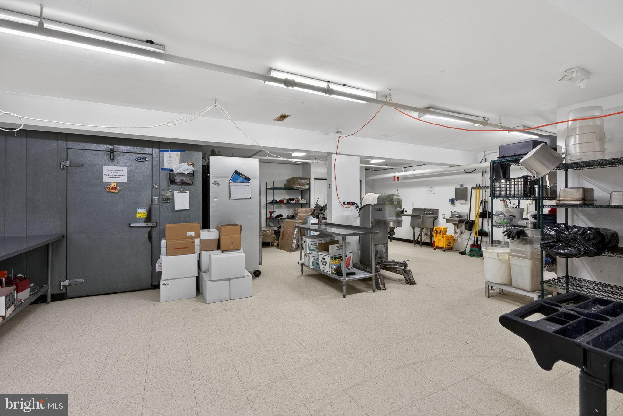 DOYLESTOWN - Commercial Sale