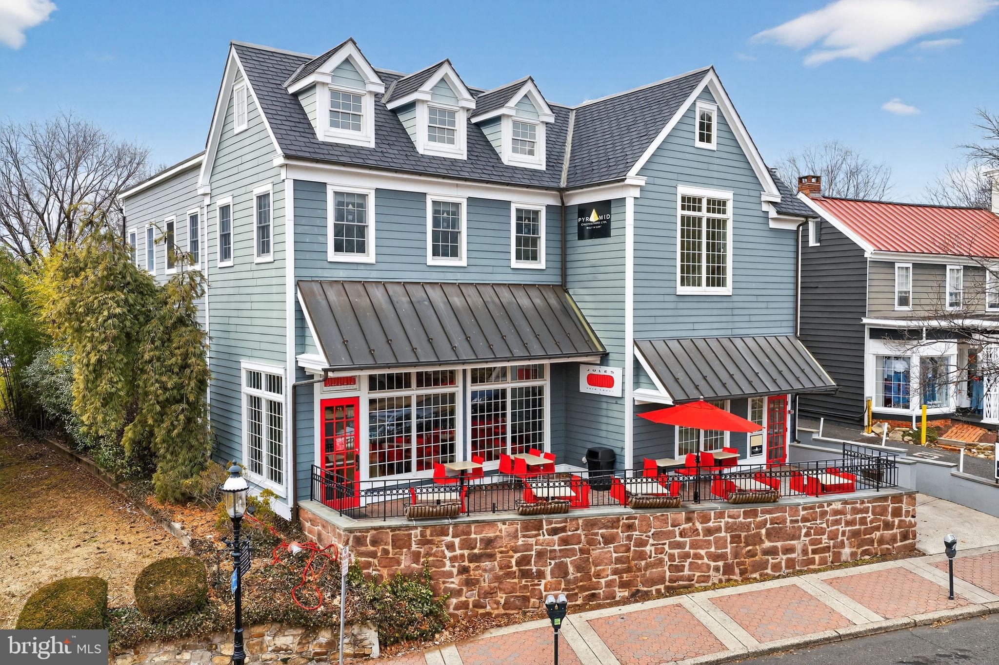 DOYLESTOWN - Commercial Sale