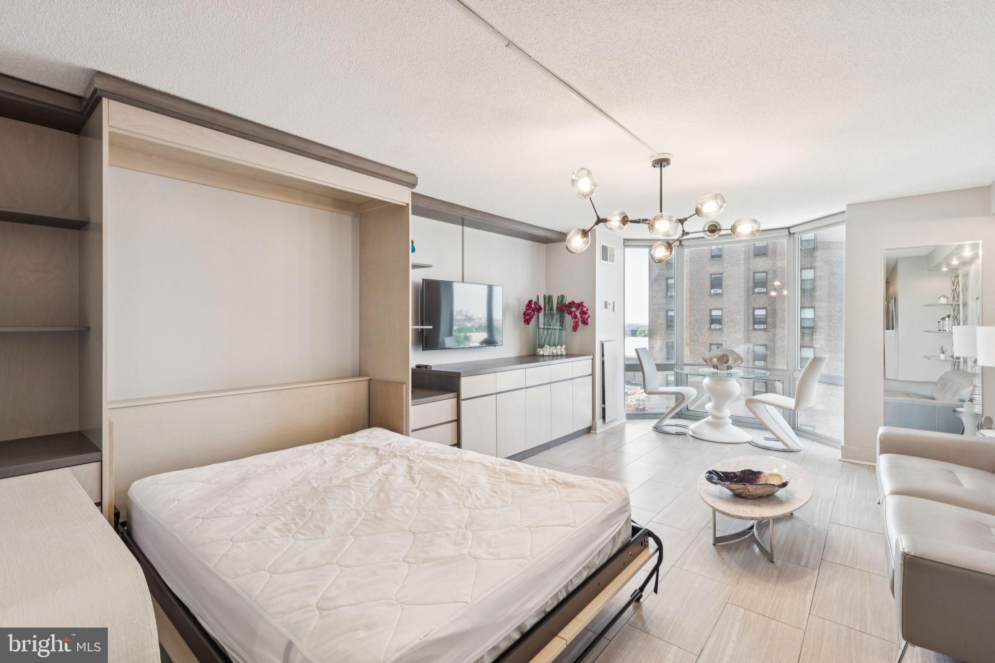 2018 WALNUT STREET 12M