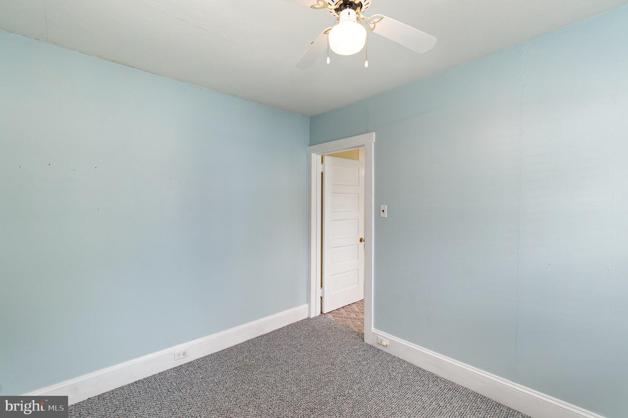 CHARLESTOWN MANOR - Residential