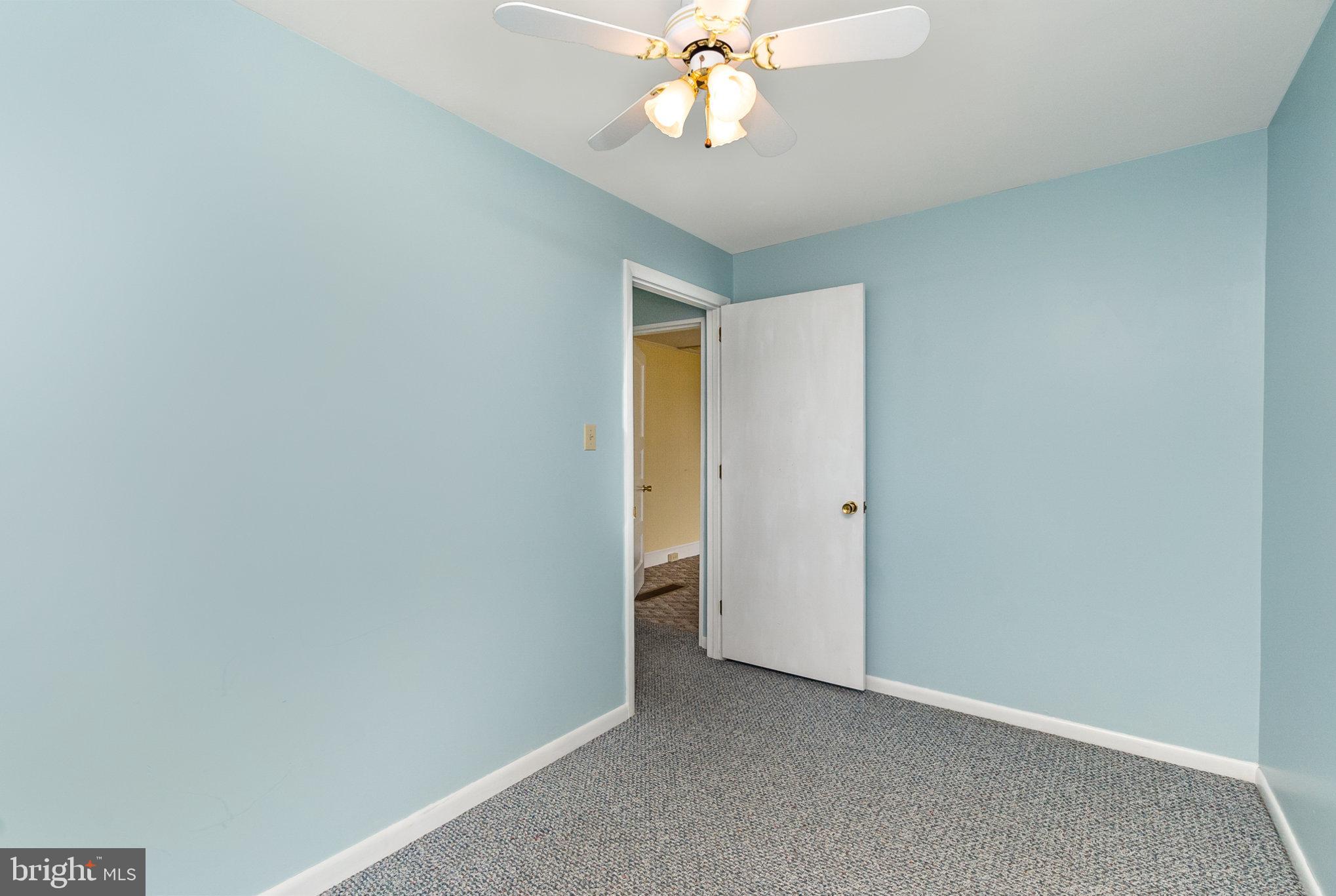 CHARLESTOWN MANOR - Residential