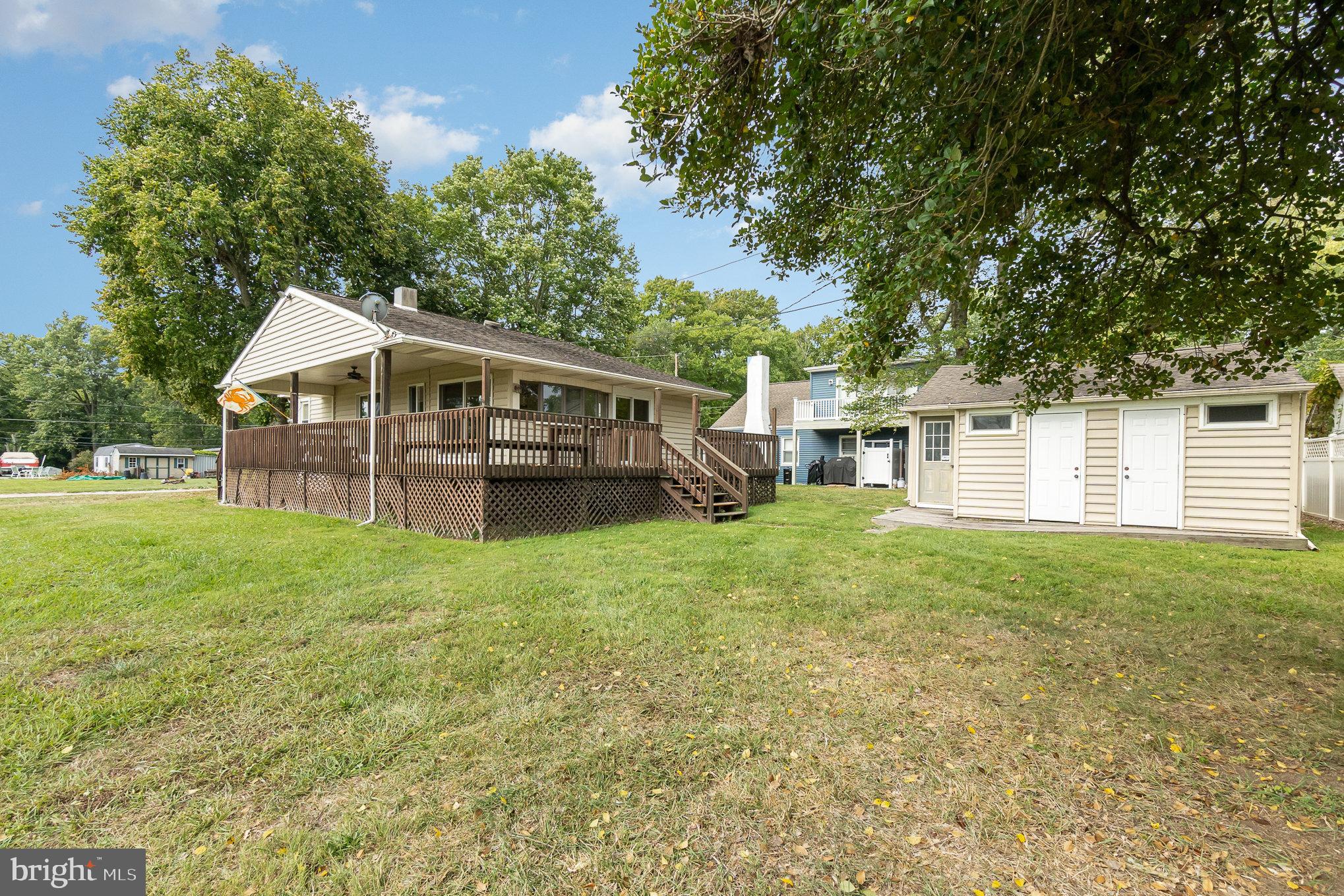 CHARLESTOWN MANOR - Residential