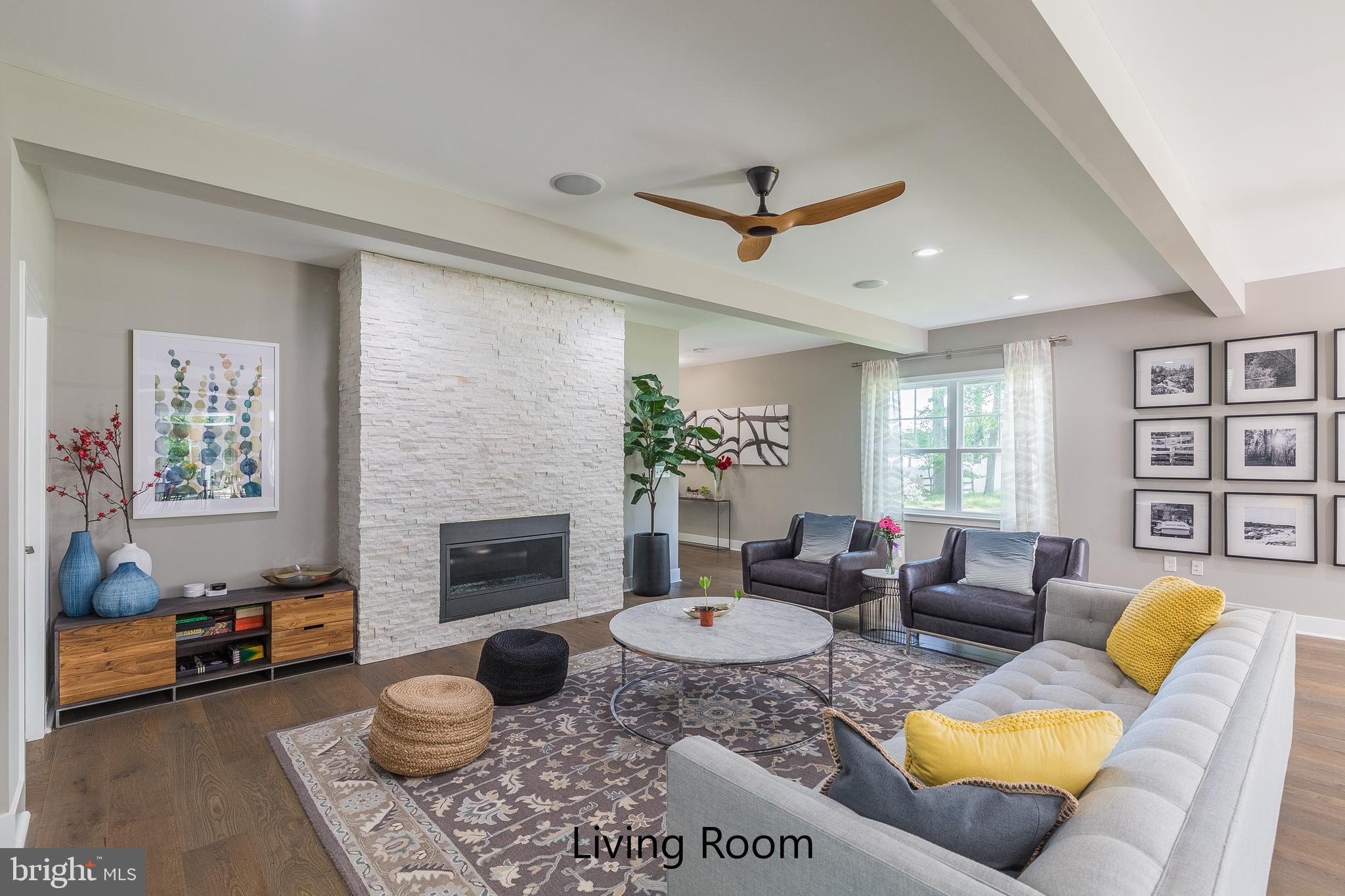 FAIRFAX - Residential