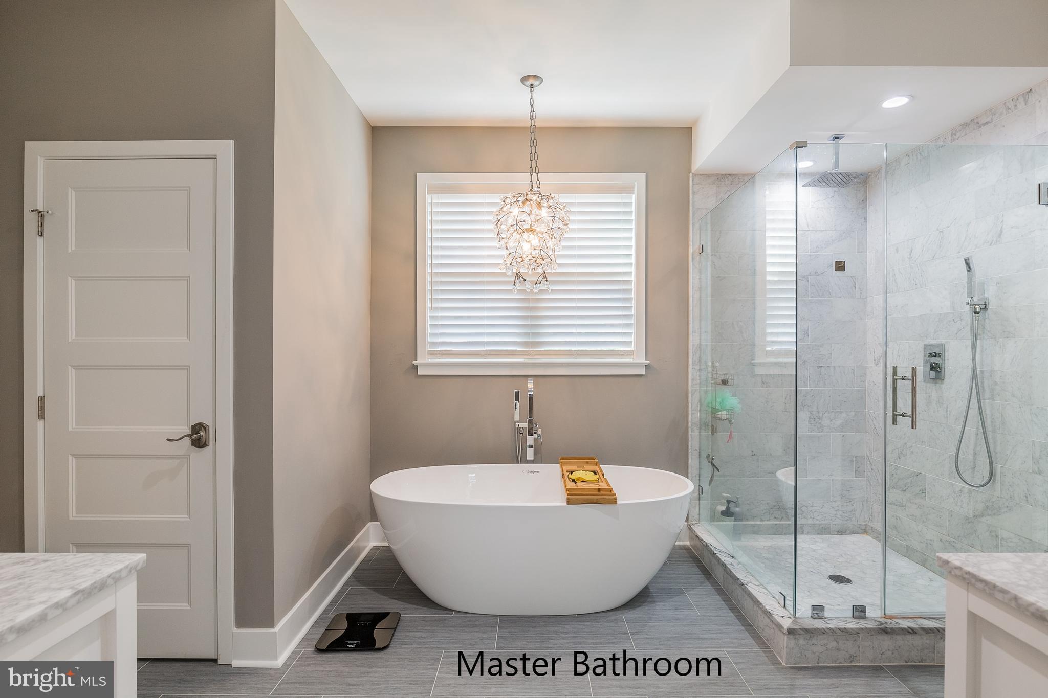 FAIRFAX - Residential