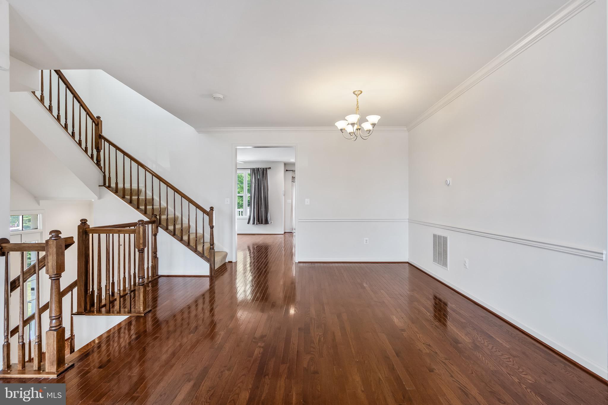 STRATSHIRE CROSSING - Residential