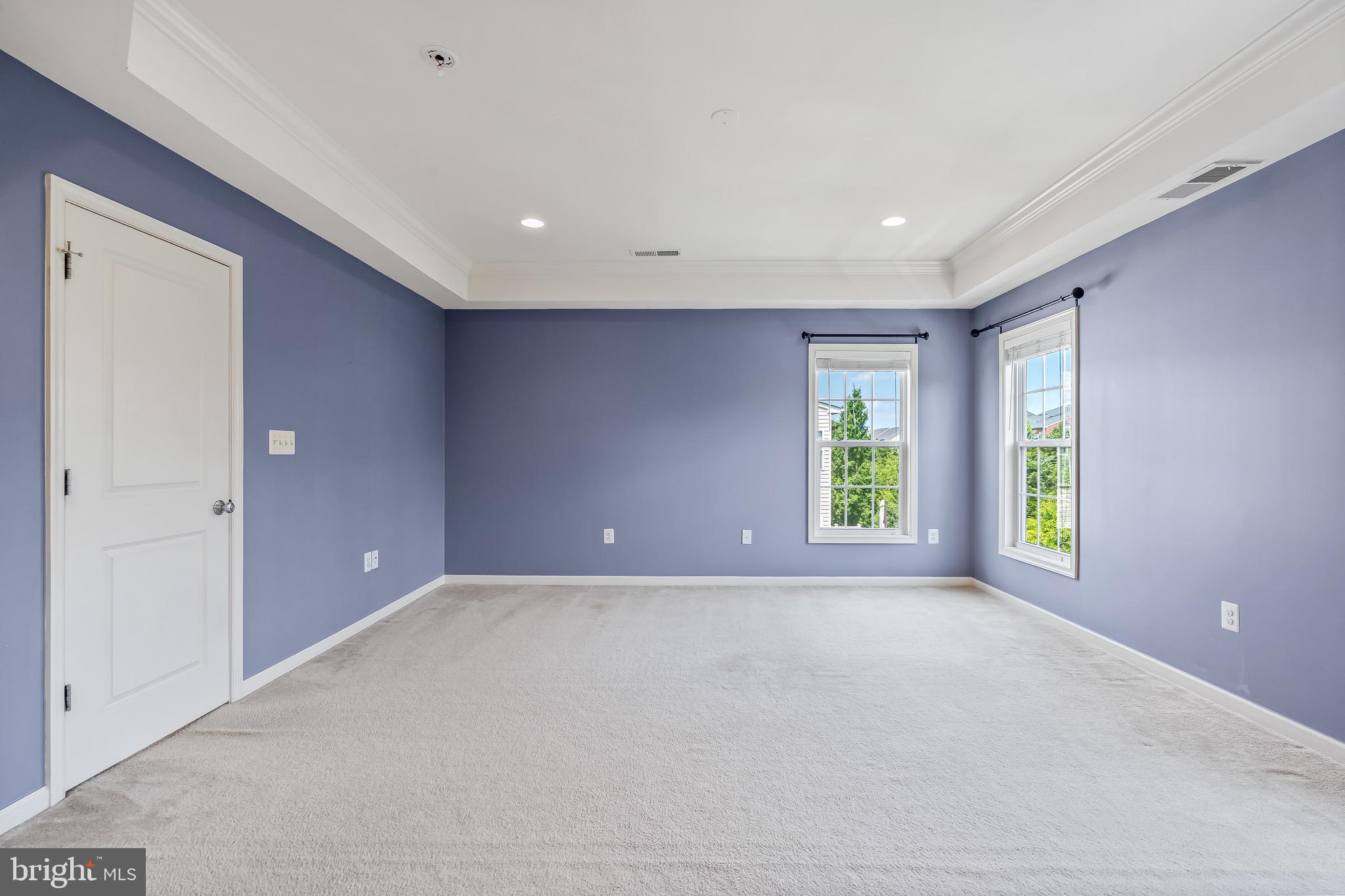 STRATSHIRE CROSSING - Residential