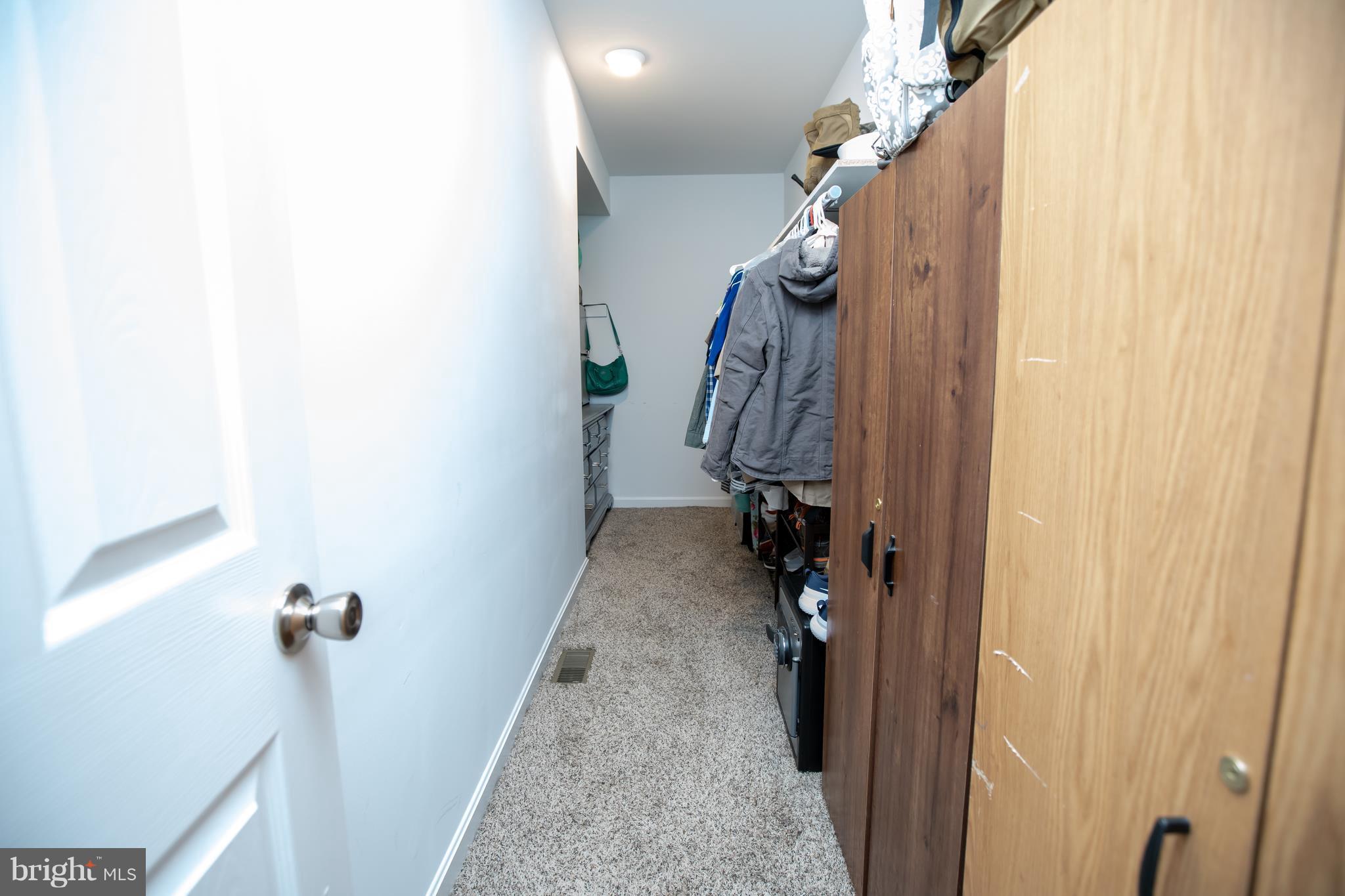 LINTHICUM HEIGHTS ANNEX - Residential Lease