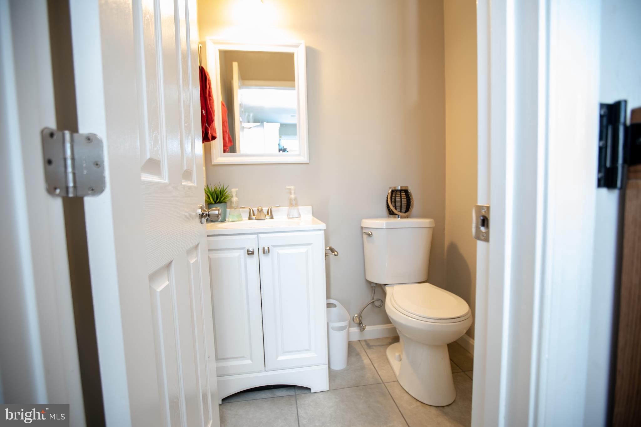 LINTHICUM HEIGHTS ANNEX - Residential Lease