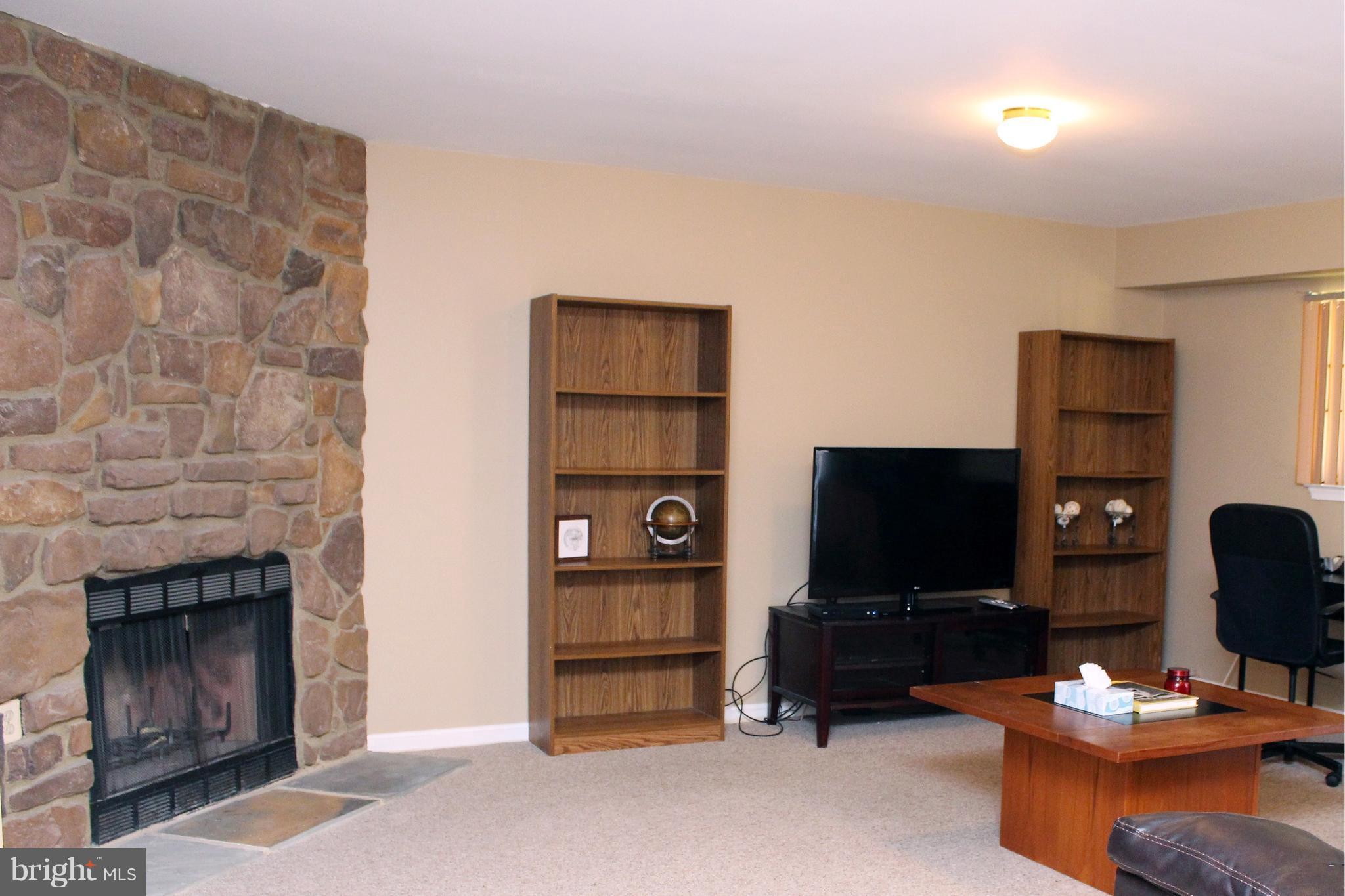 WOODSTREAM EAST PLAT EIG - Residential