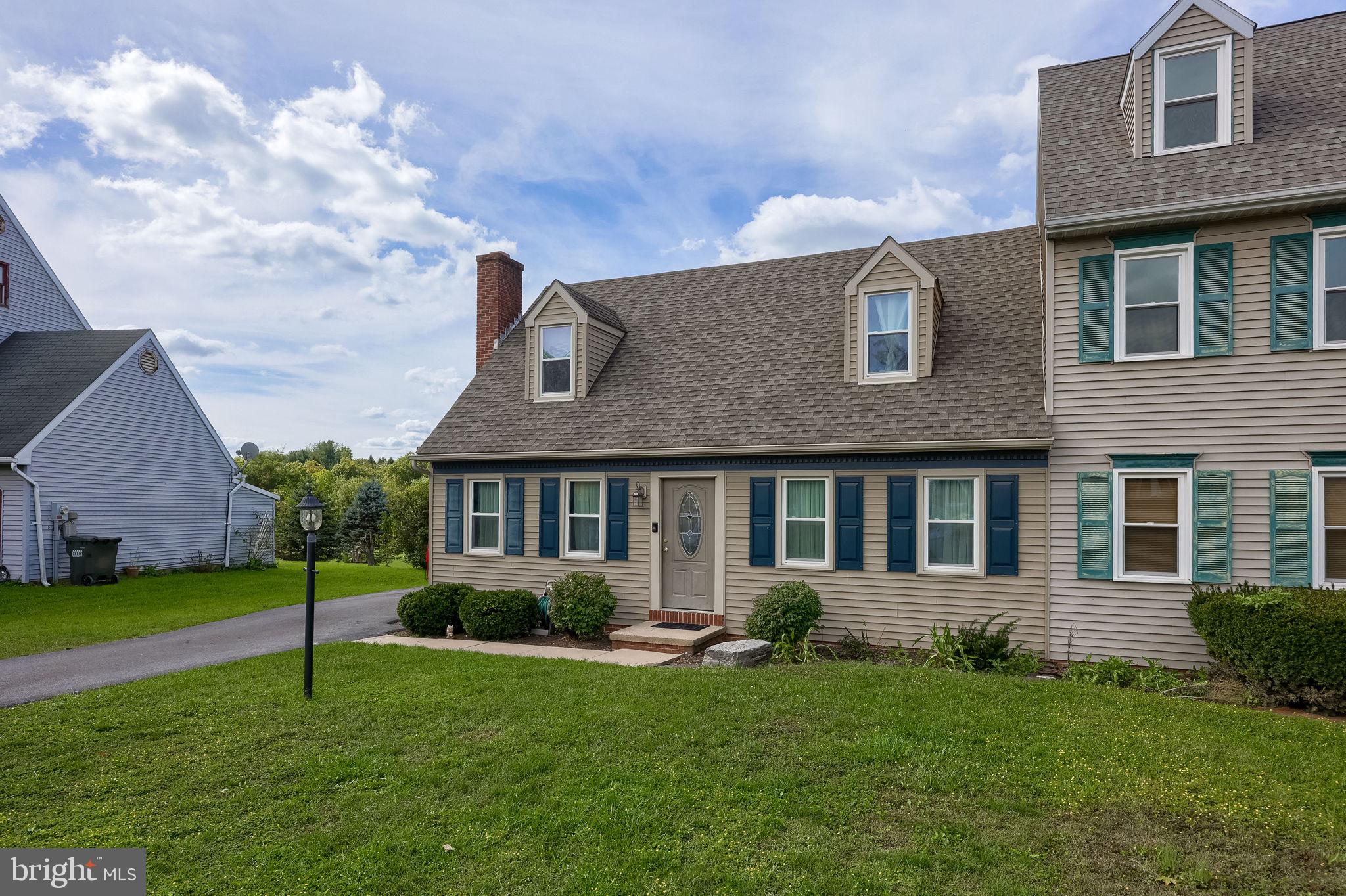 422 N 9TH STREET