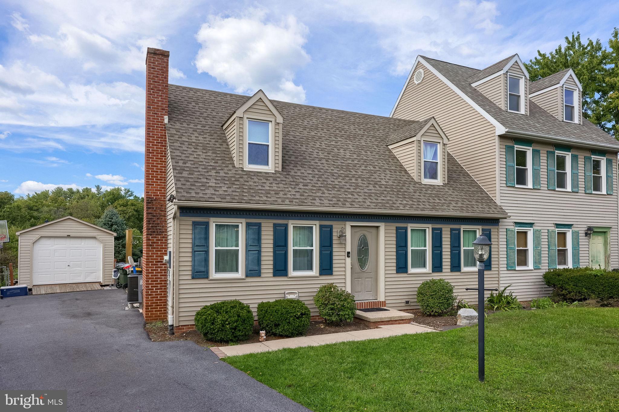 422 N 9TH STREET