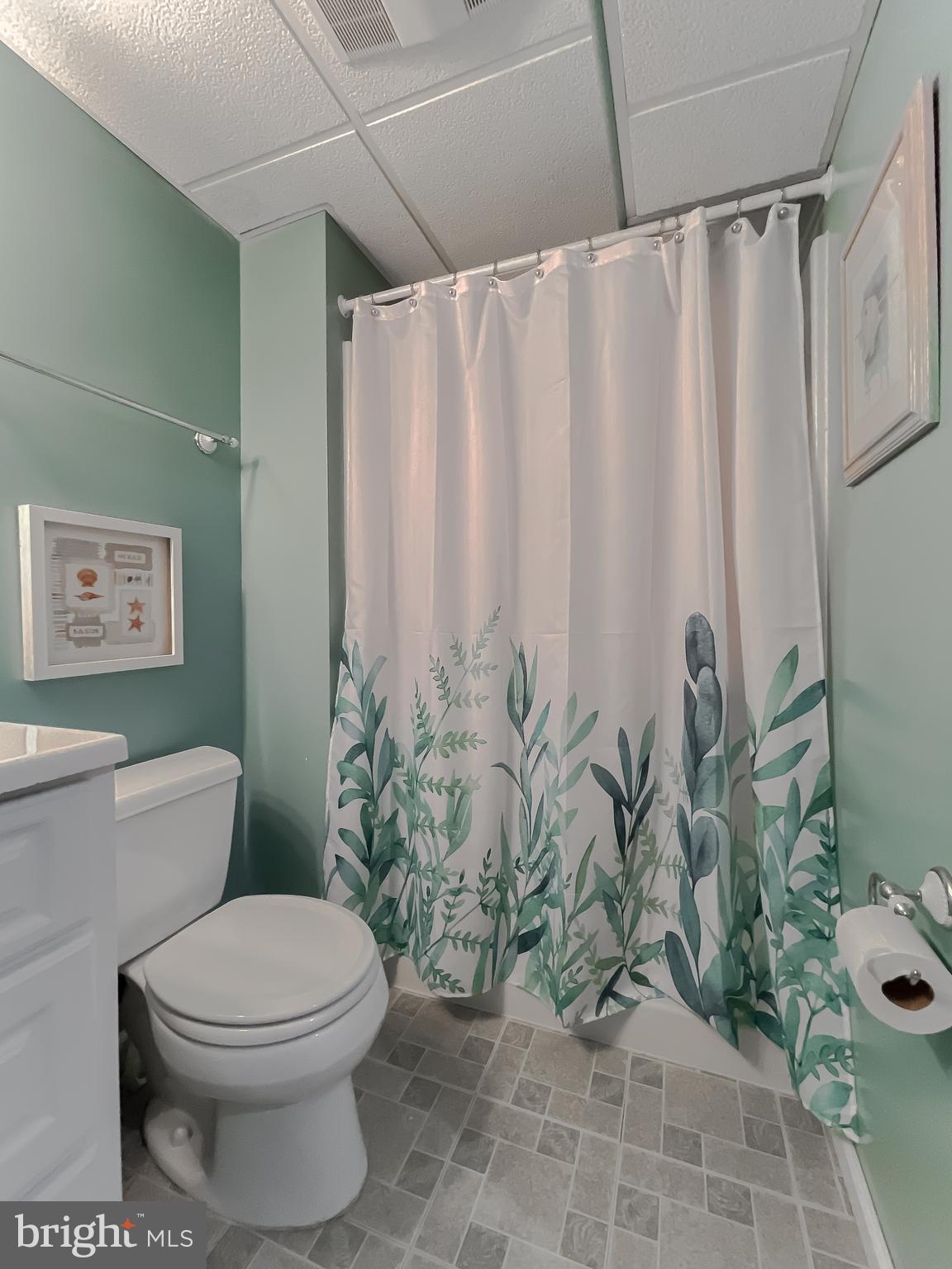 DRUM POINT - Residential