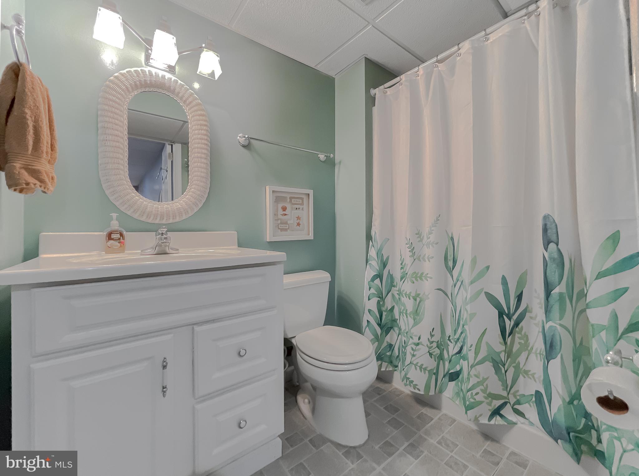 DRUM POINT - Residential