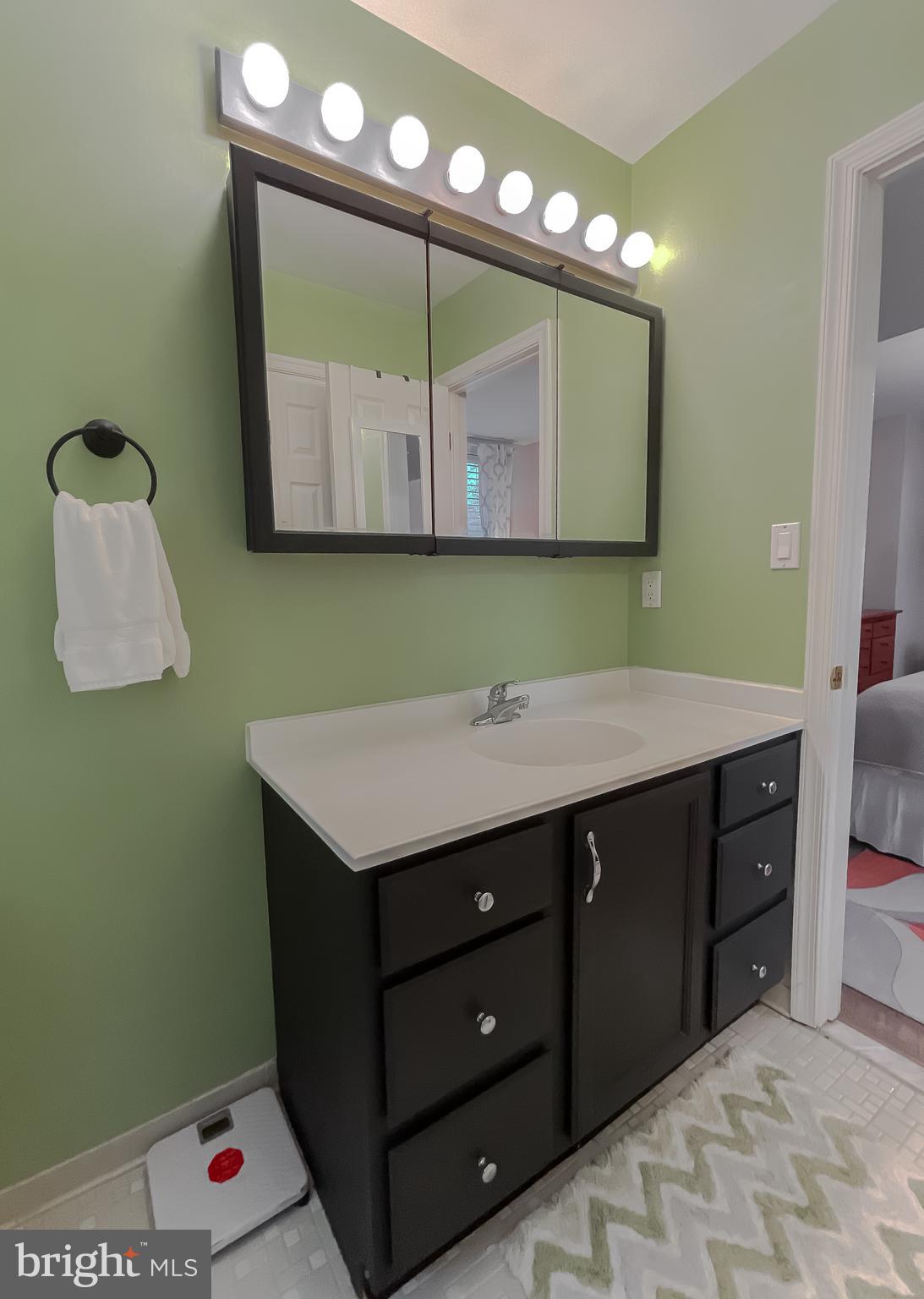 DRUM POINT - Residential