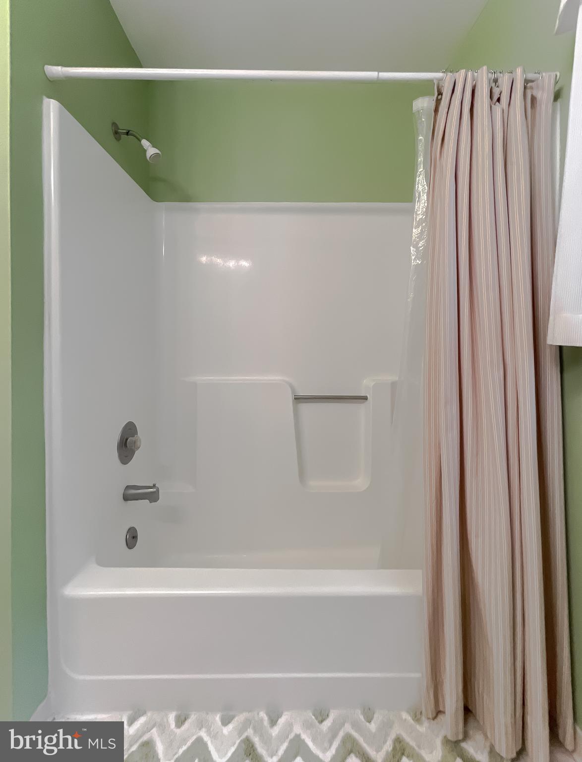 DRUM POINT - Residential